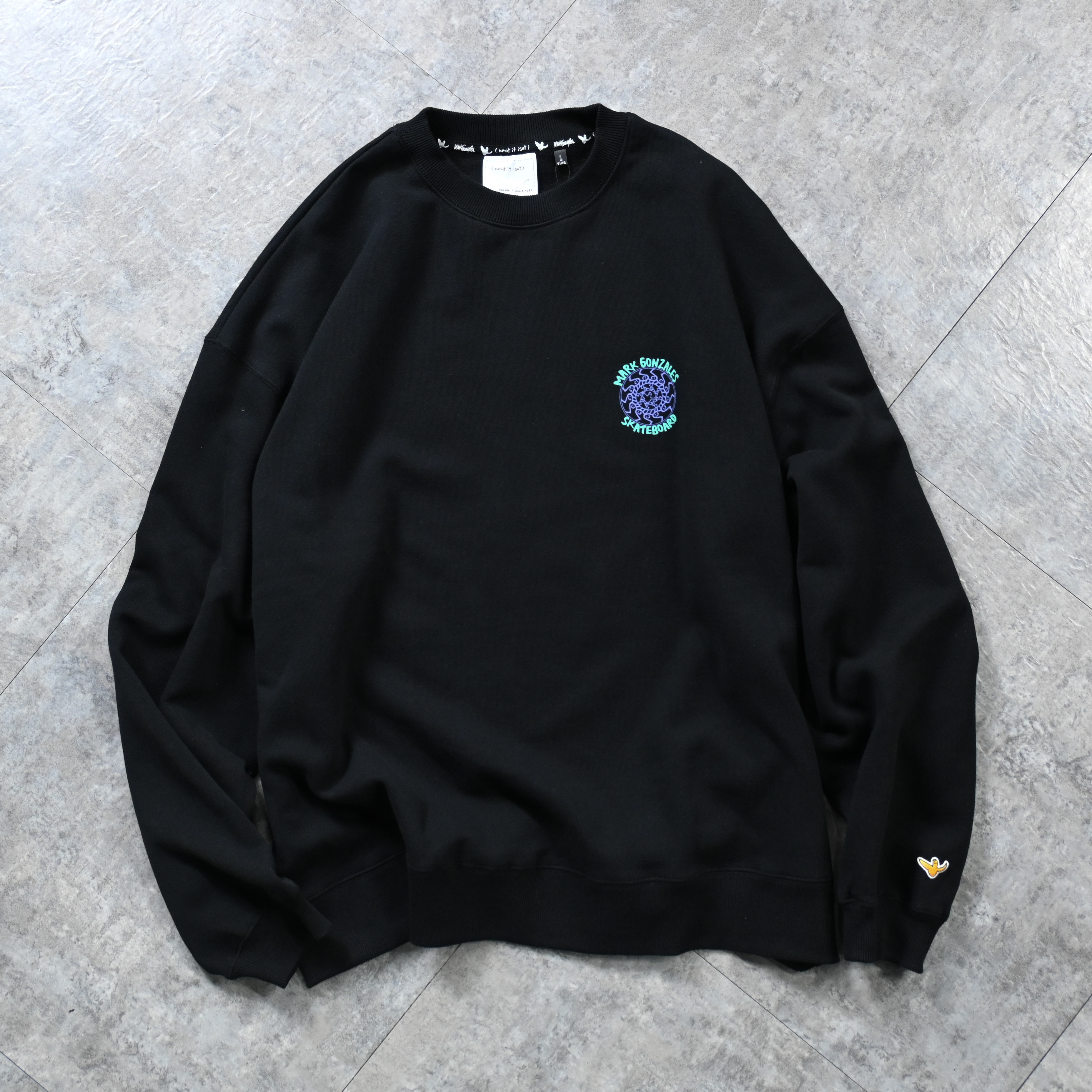 (What it isNt) ART BY MARK GONZALES Mandala Art Big Sweatshirt