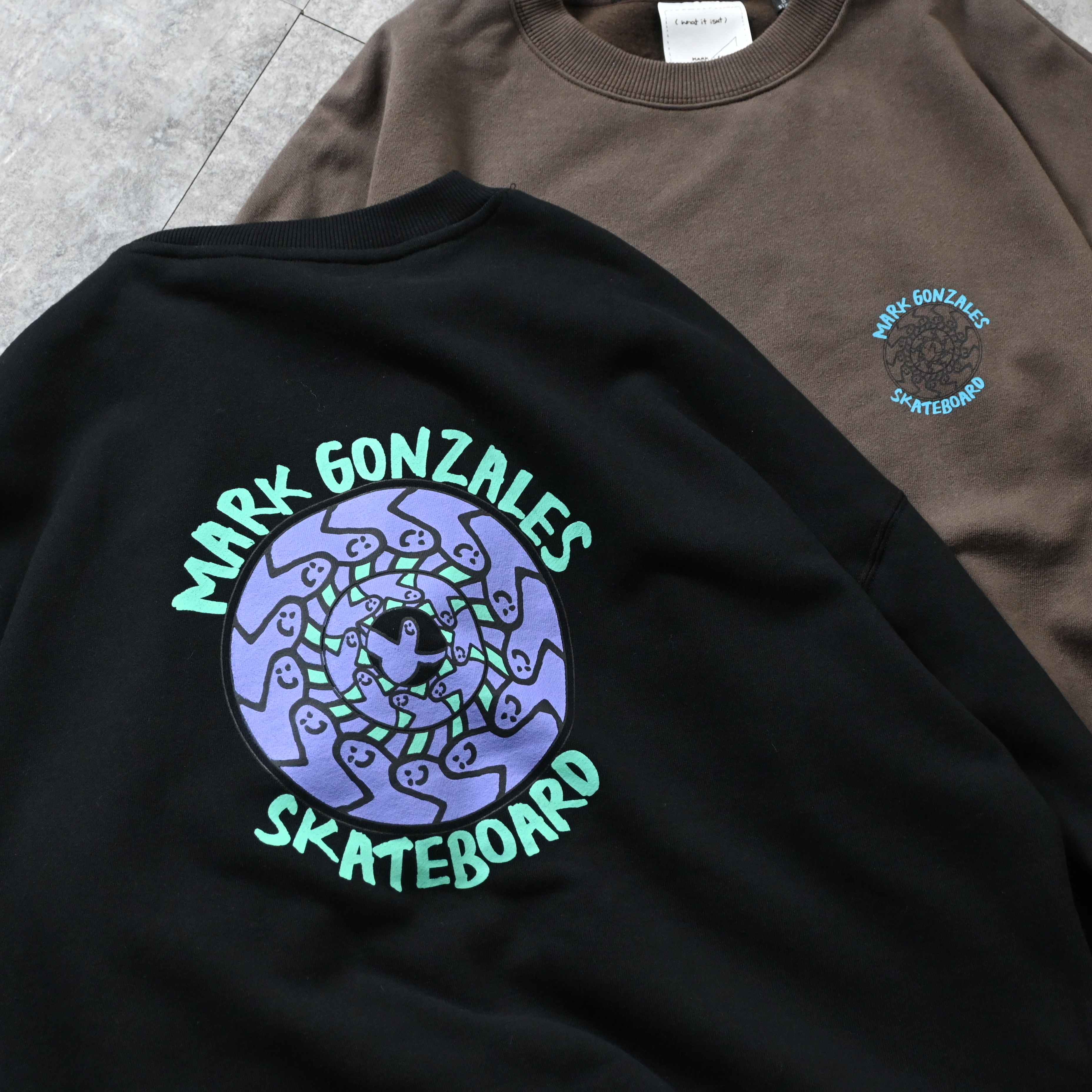 (What it isNt) ART BY MARK GONZALES Mandala Art Big Sweatshirt