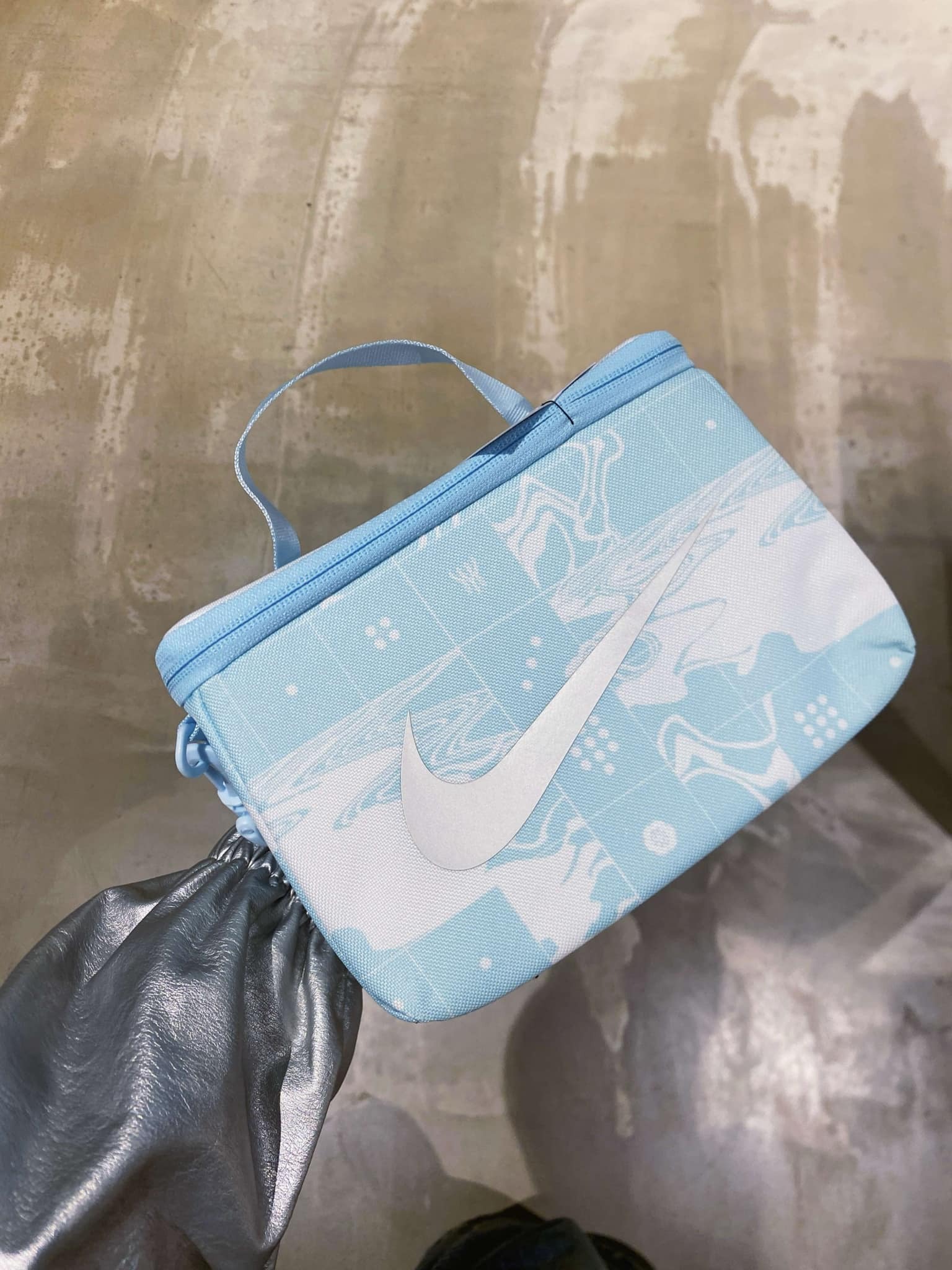 Nike Serena Williams Design Crew 新色 設計款 鞋盒相機包 HJ3659-474