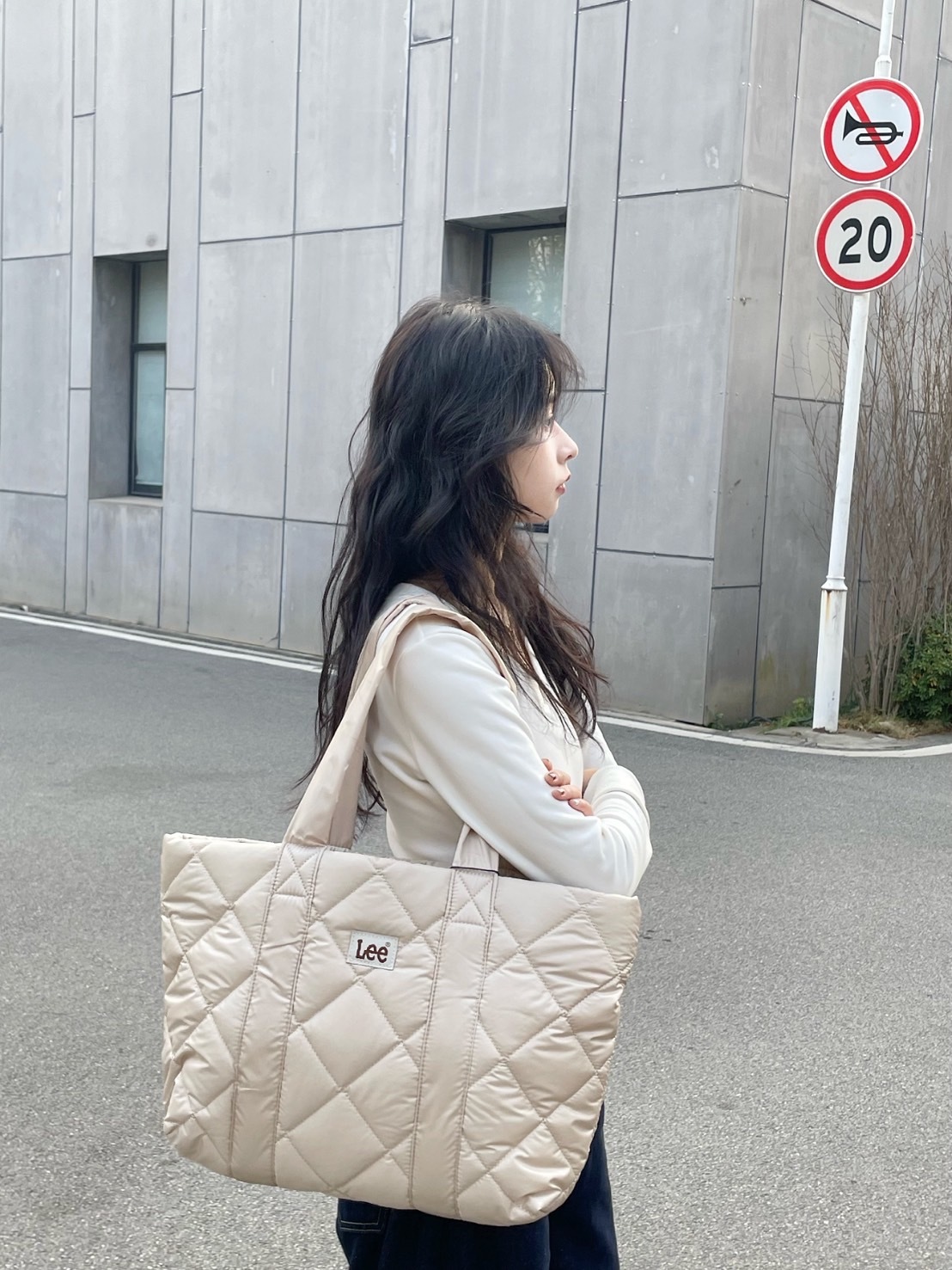 LEE 羽絨 雲朵包 奶油白 咖啡色 LE240034M-3