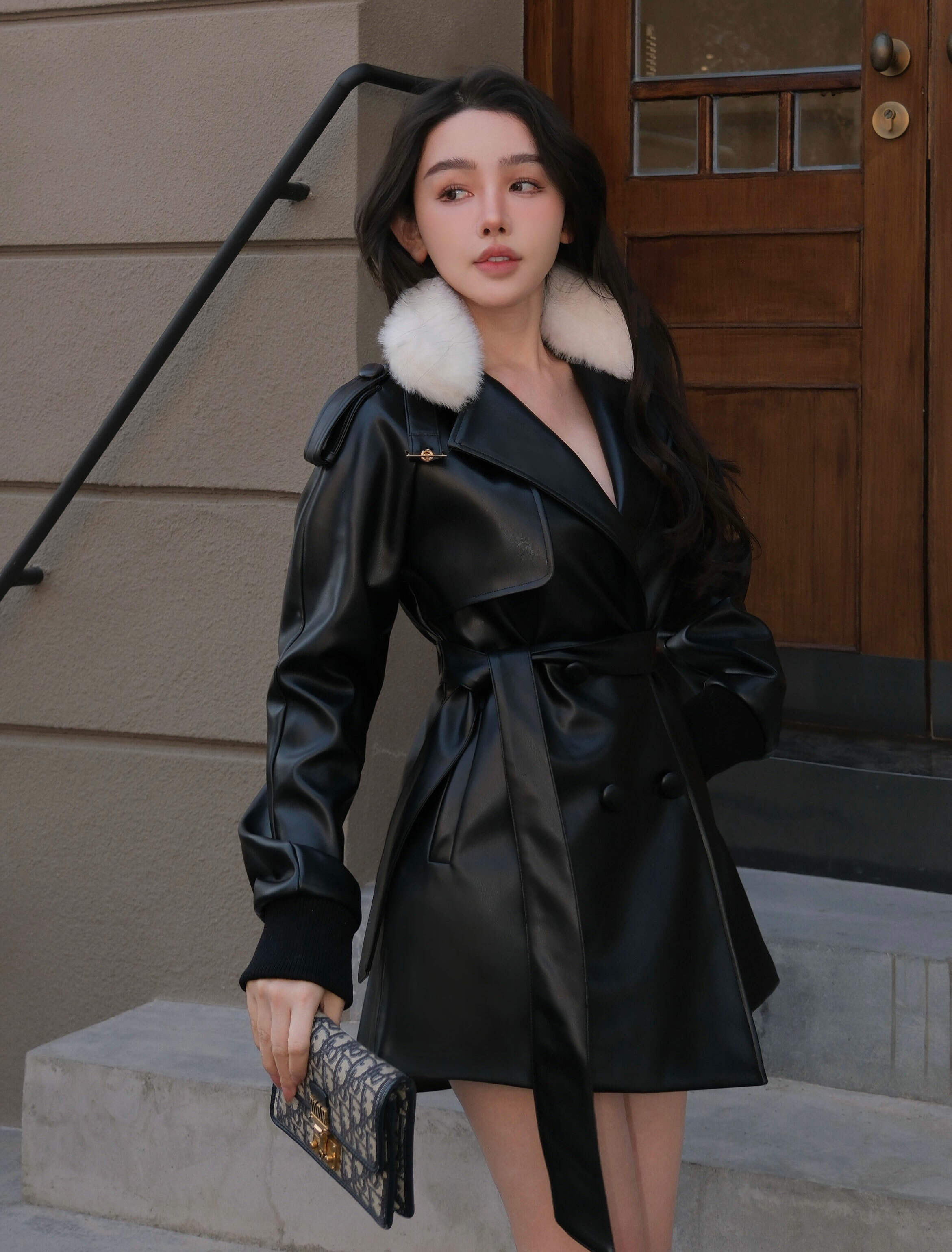 訂製-個性毛領皮革風衣