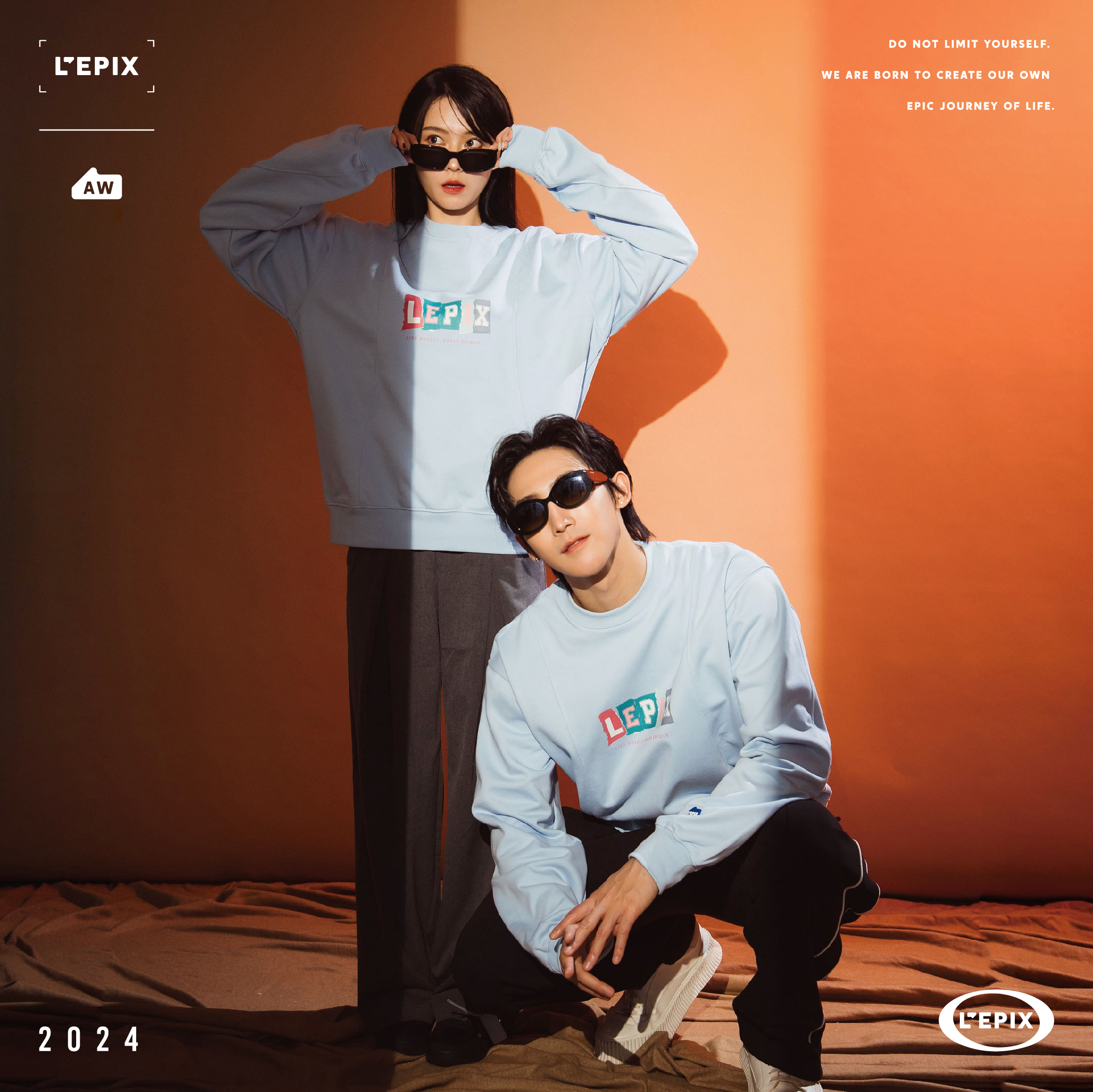 L'EPIX Peach Collage Sweater 24 A/W 拼貼桃子大學T