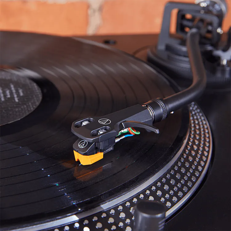 AUDIO TECHNICA AT-VM95EN VM型雙動磁式立體聲唱頭