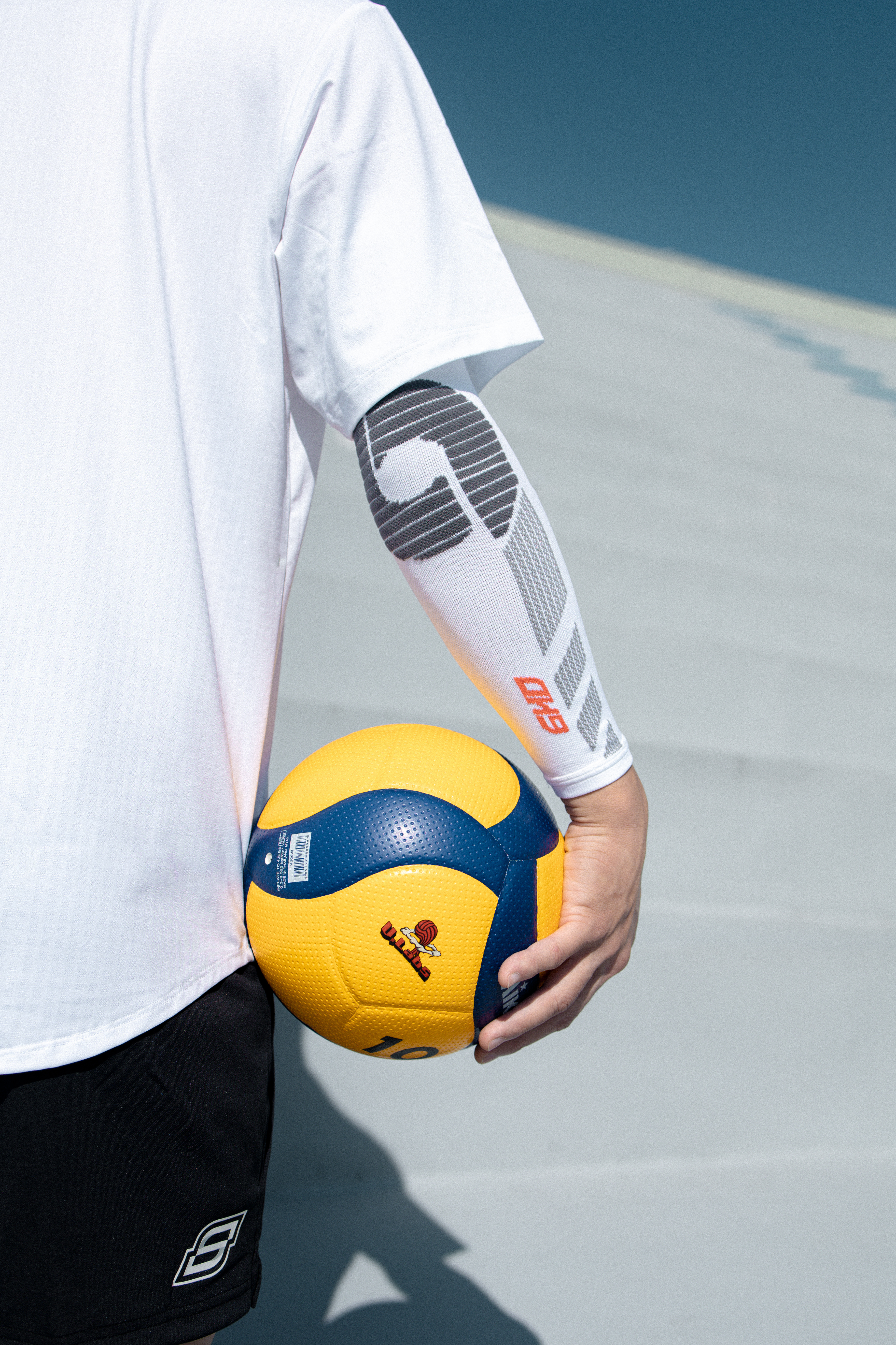 白梟　鬼龍30個 OH9黑狗兄〕外骨骼肌機能袖套｜強化武裝你的手臂|配件系列|OH9黑狗兄你