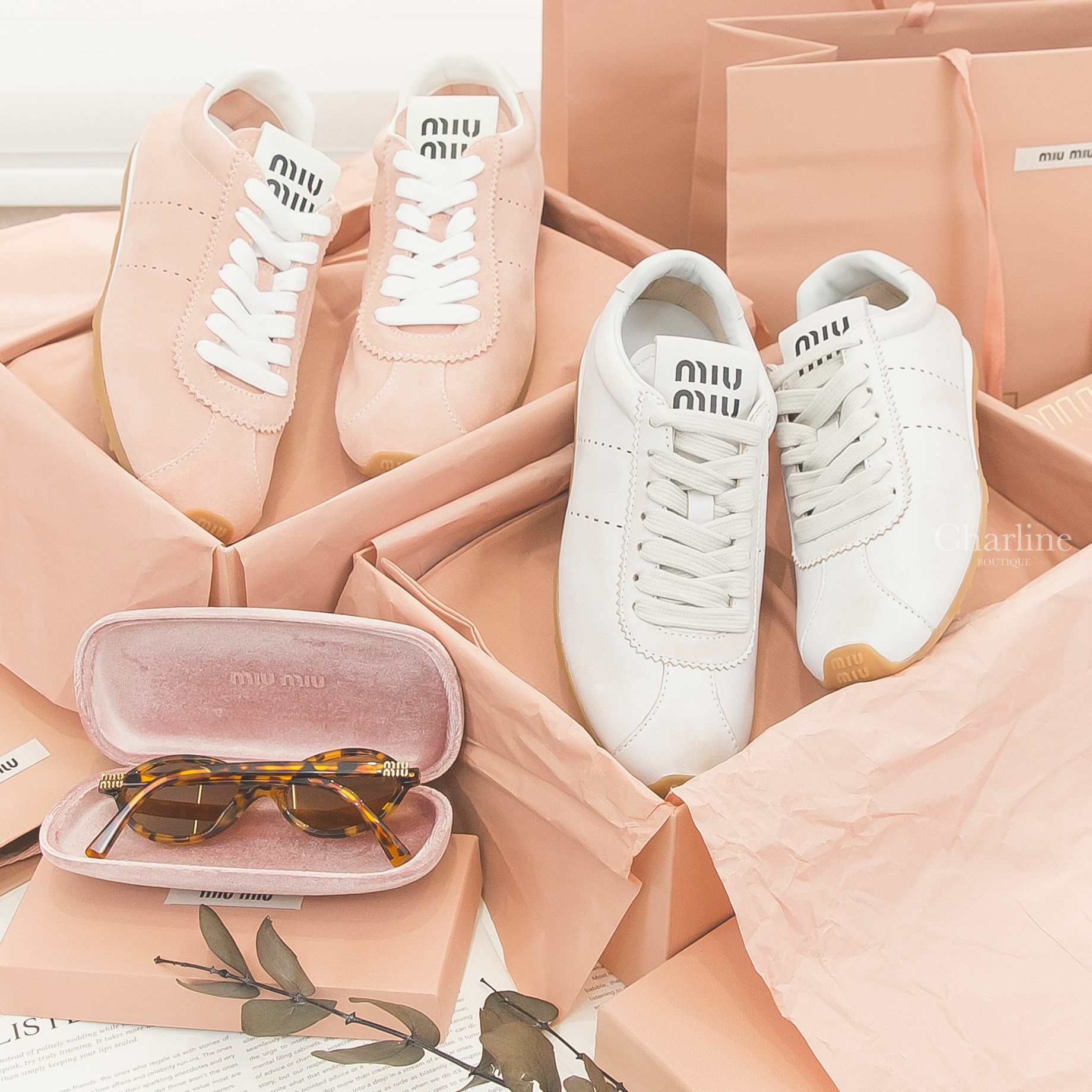 Miu Miu Plume Sneakers 蘭花粉麂皮棕白色皮革飾邊黑字運動鞋,白色仿舊皮革黑字棕色橡膠鞋底運動鞋,Miu Miu Sunglasses 琥珀色橢圓框側邊金色字母太陽眼鏡-Charline Boutique 精品代購