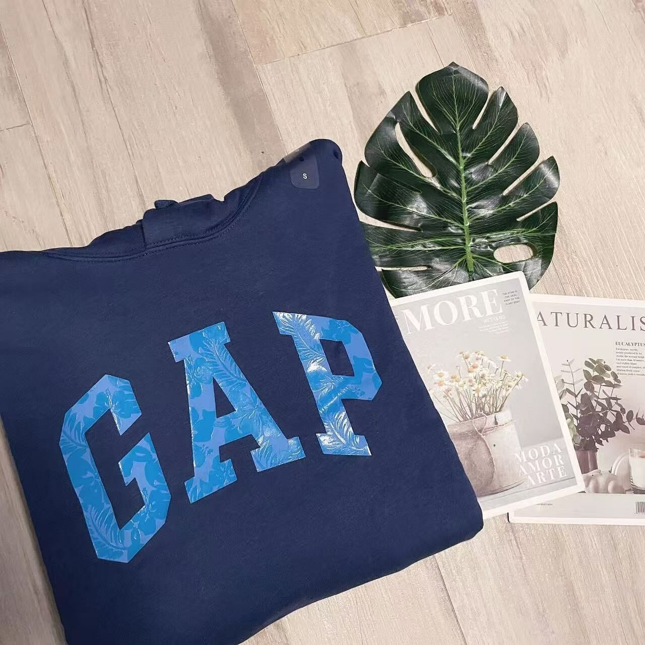 GAP FLORAL PRINT LOGO HOODIES