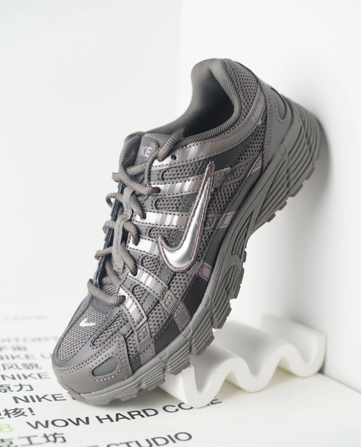 Nike P-6000 Cave Stone Metallic Silver 金屬棕灰 銀勾 棕色 美拉德 CD6404202