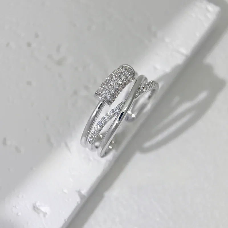 三圈交叉鑲鑽戒指