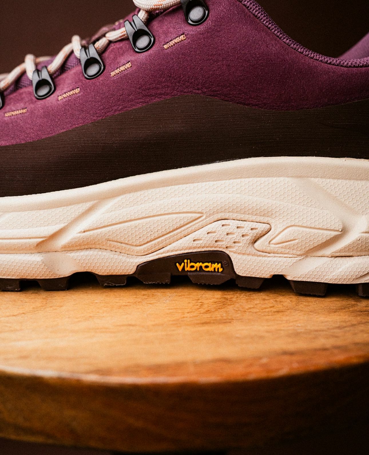 {預訂} HOKA Tor Summit Dried Fig 1147952-DRDF