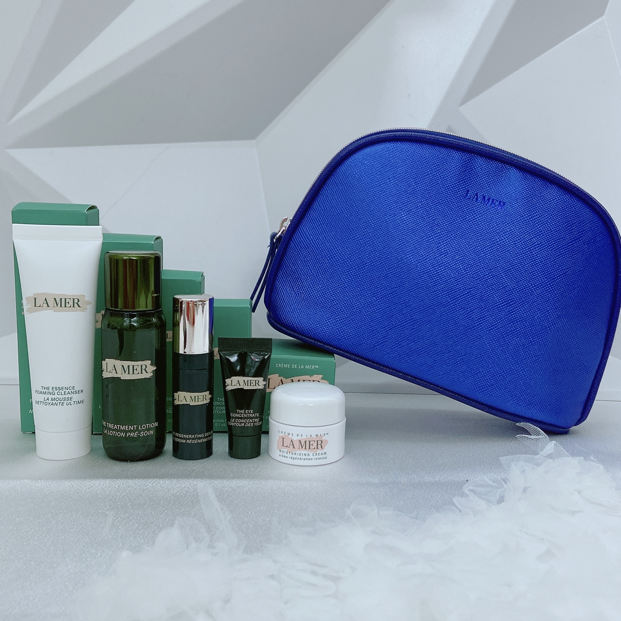 La Mer 海藍之謎水潤修護旅行5件套裝 sample