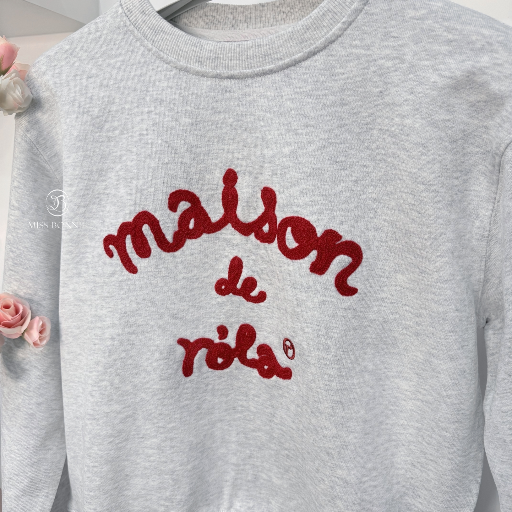 ROLAROLA經典英文短版長袖衛衣