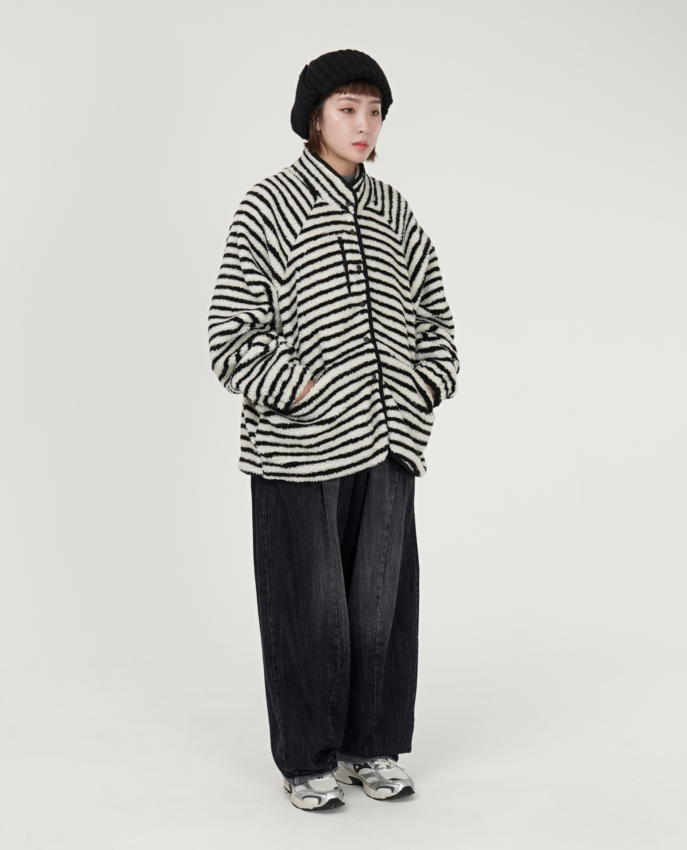 立領抓絨條紋外套