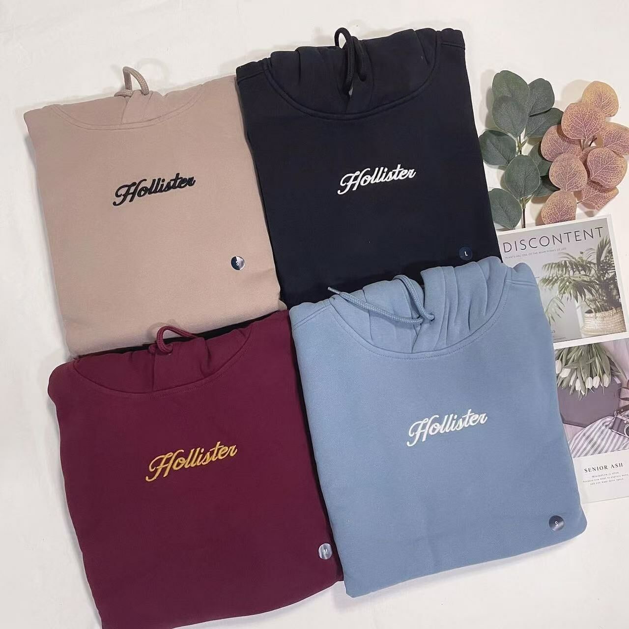 HOLLISTER MIDDLE LOGO HOODIES