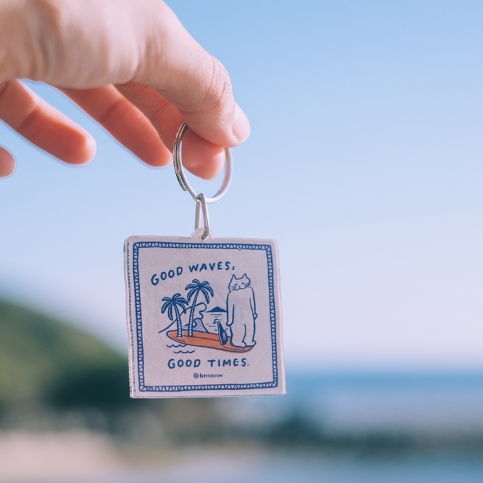 SP｜黑白小姐 Miss B&W｜壓克力鑰匙圈｜Good Waves Good times