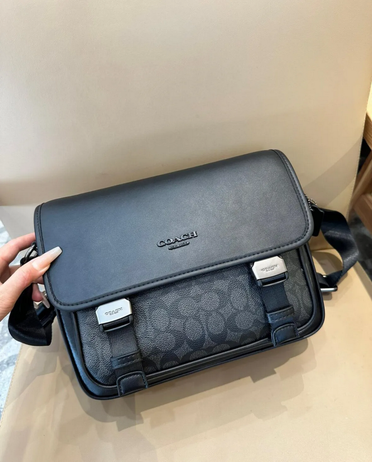 【預訂】Coach Racer Messenger Bag