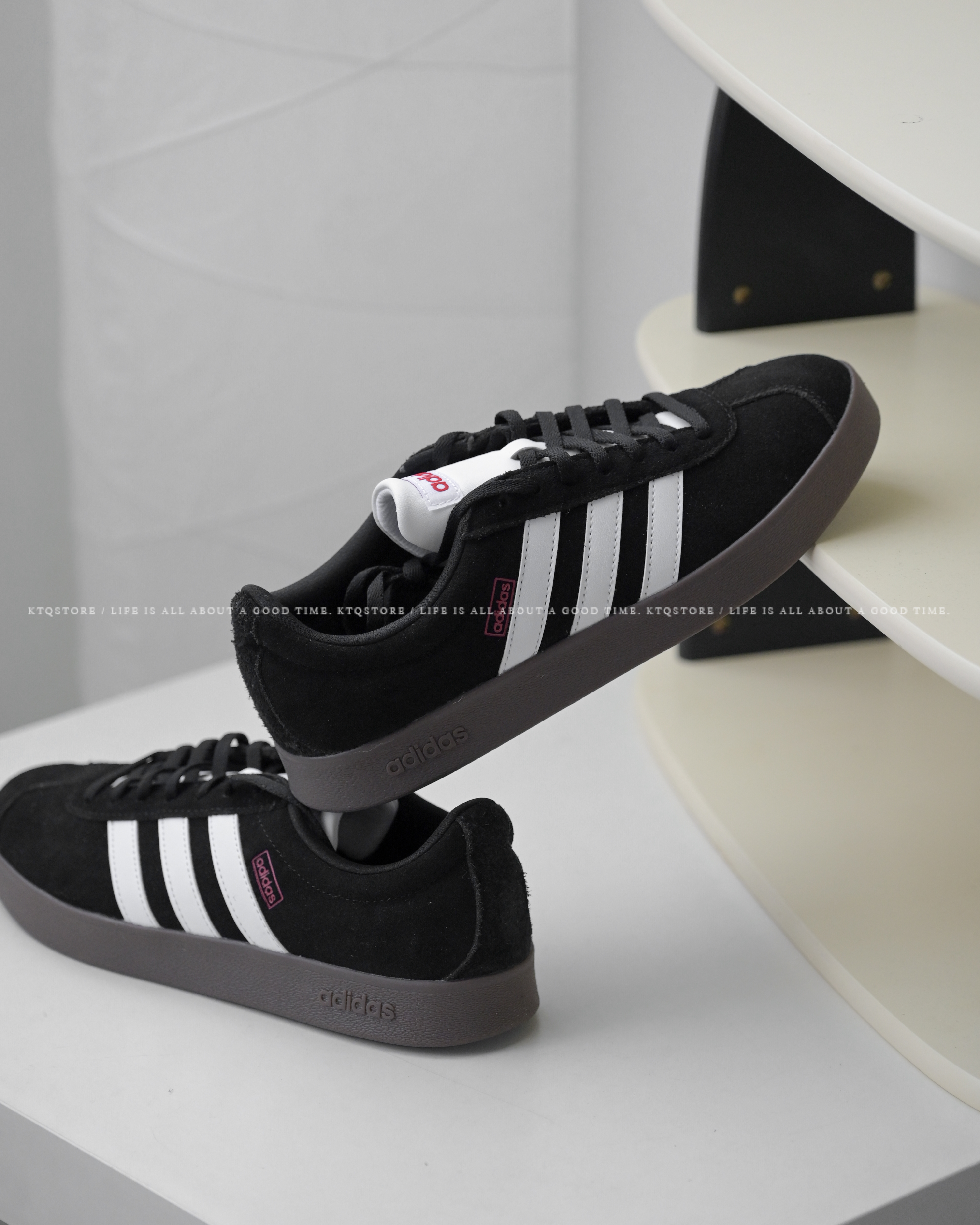 KTQ STORE ‧ Adidas Neo VL Court 復古麂皮黑白小Samba JS3004