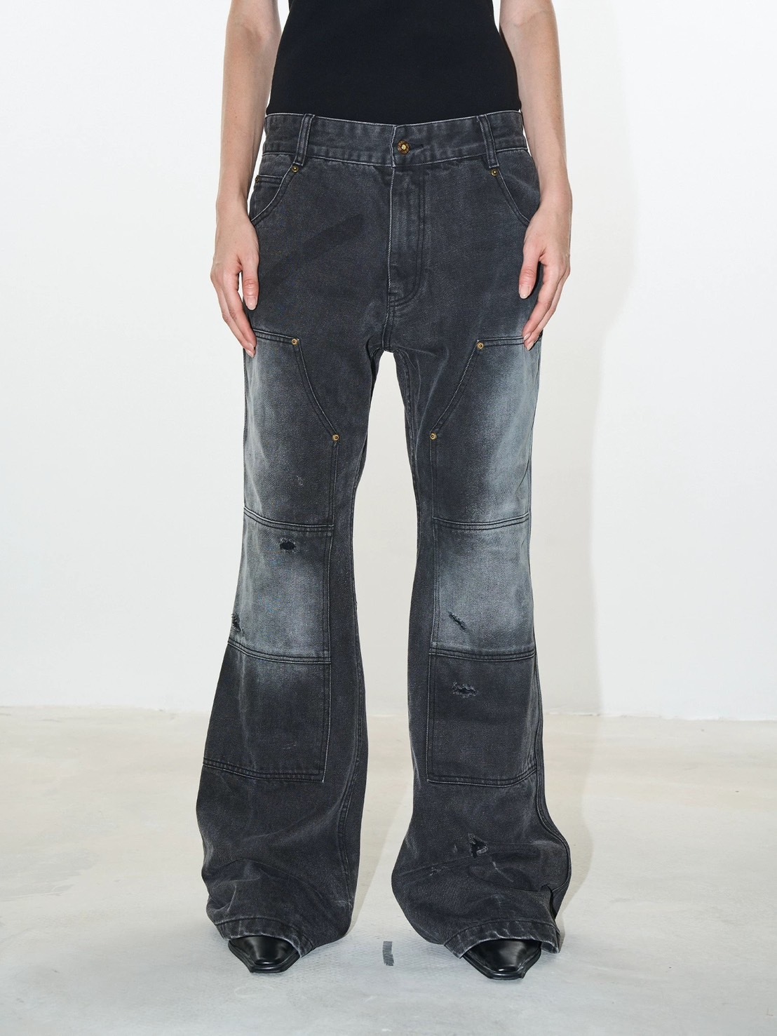 BLINDNOPLAN 黑灰水洗  做舊刷破 微喇伐木褲