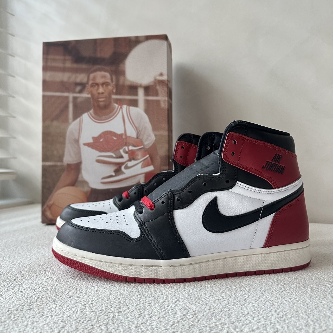 【APAIR】預購 NIKE AIR JORDAN 1 HIGH OG “Black Toe Reimagined" 黑腳趾 黑白紅 男鞋 DZ5485-106