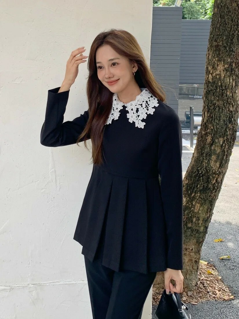 經典黑可拆式雕花領片收腰傘擺上衣-F (Elegant & Love)