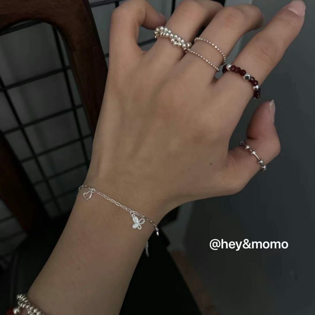 HM3411 ⚪️925 銀 微鑲鑽蝴蝶結➕鏤空愛心 流蘇手鍊