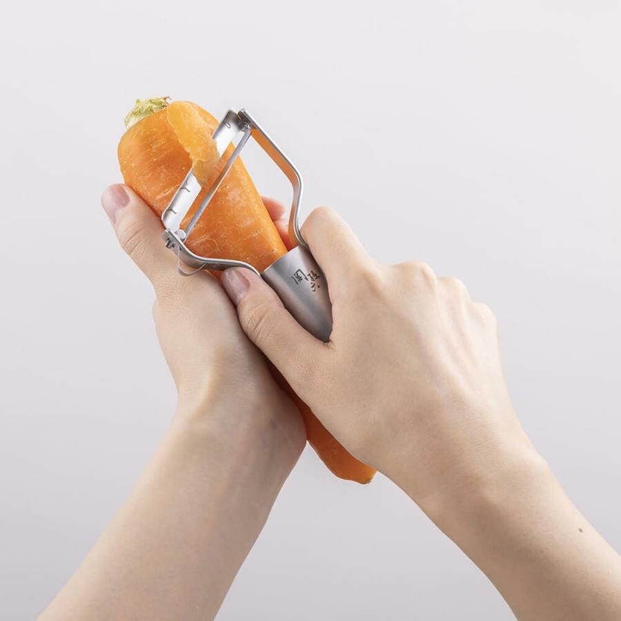 日本製關孫六不銹鋼鋒利好削好握拿削皮器C13695