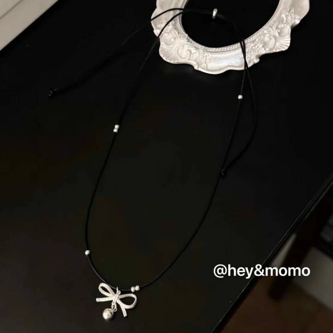 HM3432 ⚪️925 銀 絲綢黑繩➕蝴蝶結吊墜抽拉項鍊