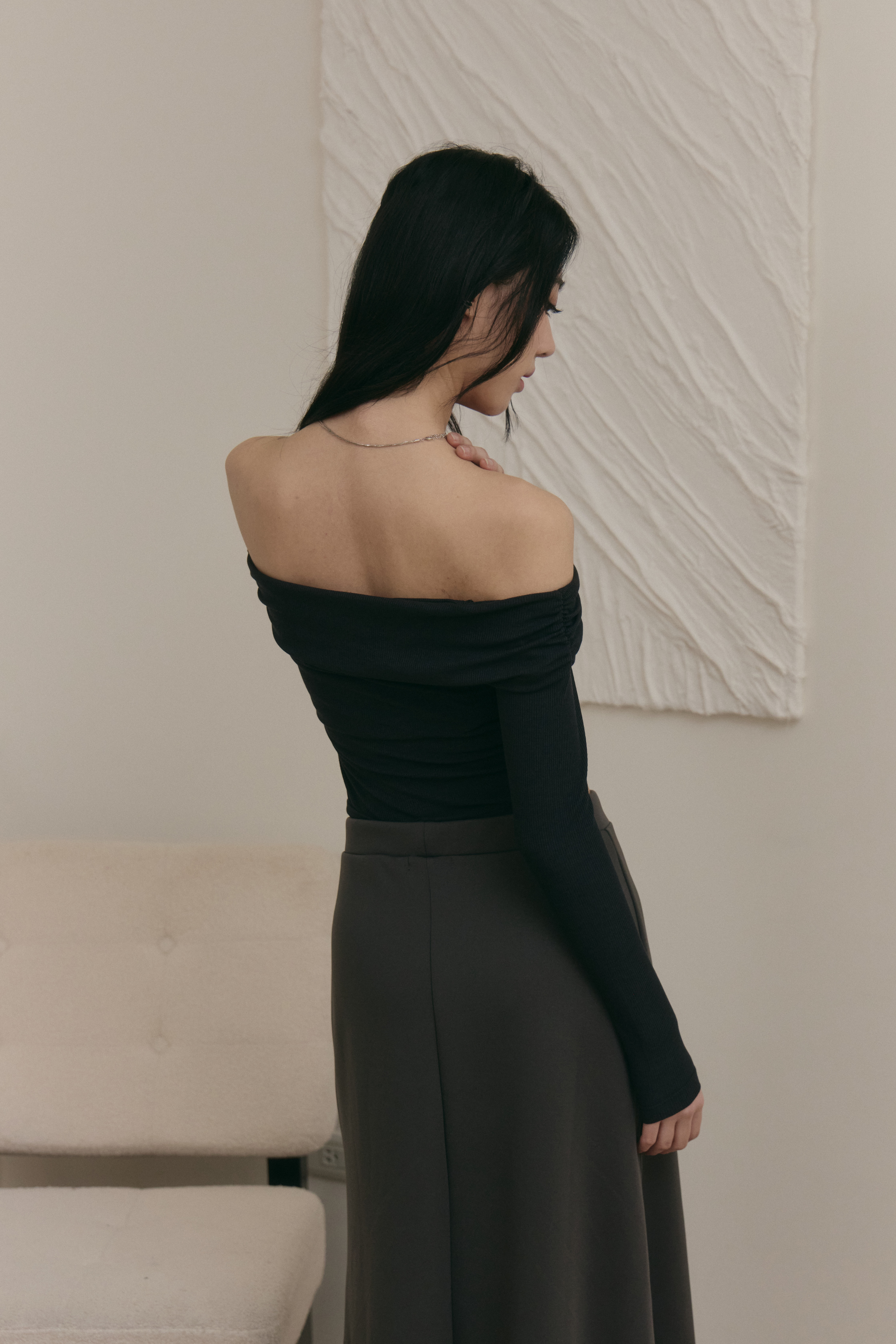 不對稱一字領 BRA TOP上衣- 黑