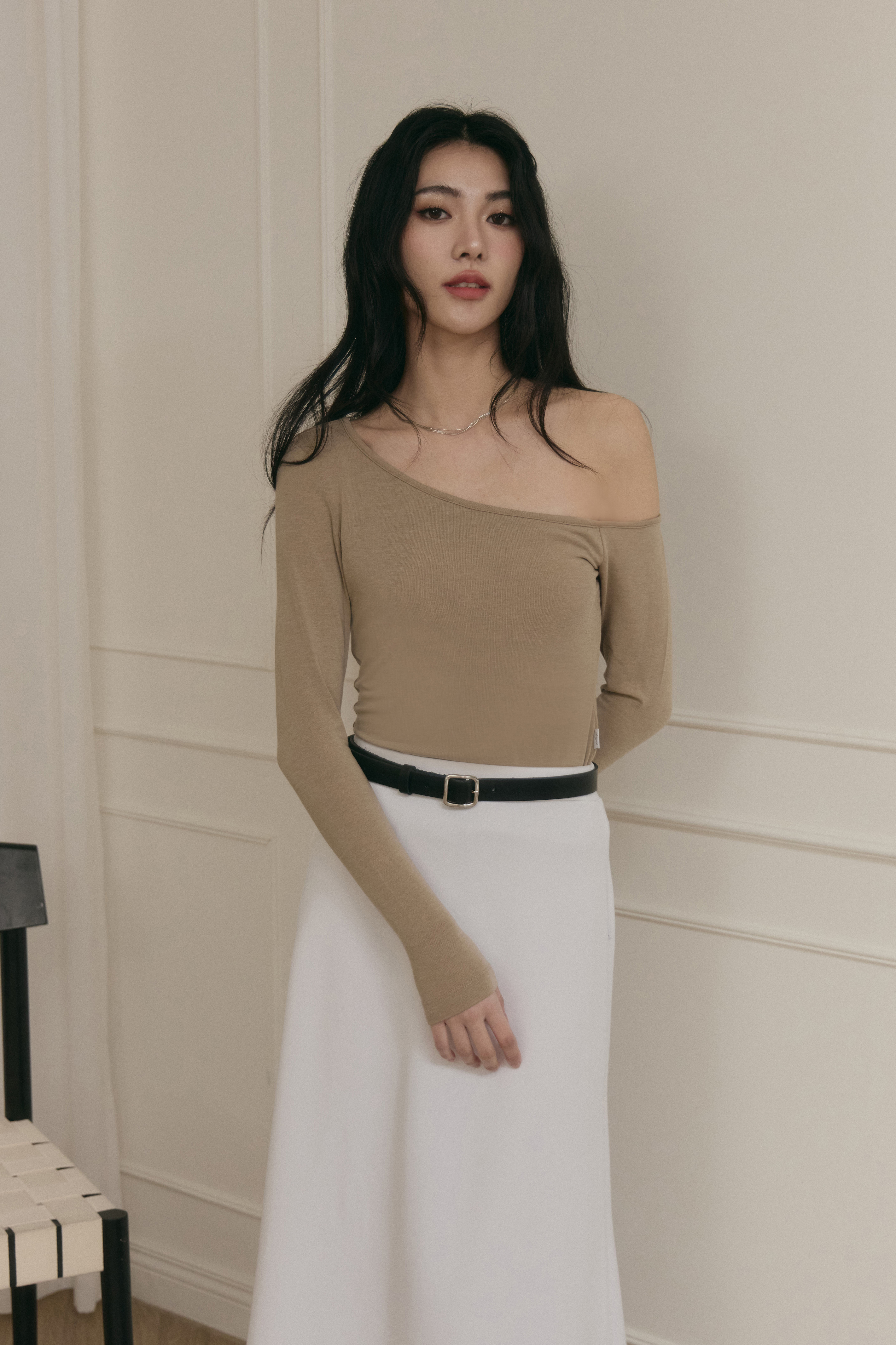 斜肩BRA TOP上衣- 卡其