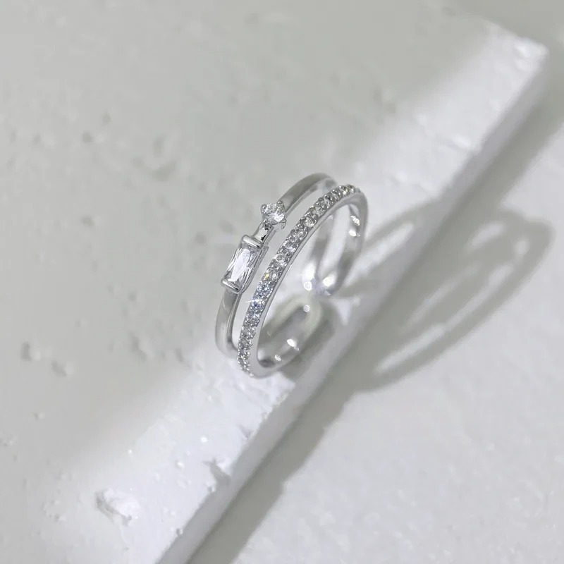 雙圈單鑽點綴線鑽戒指