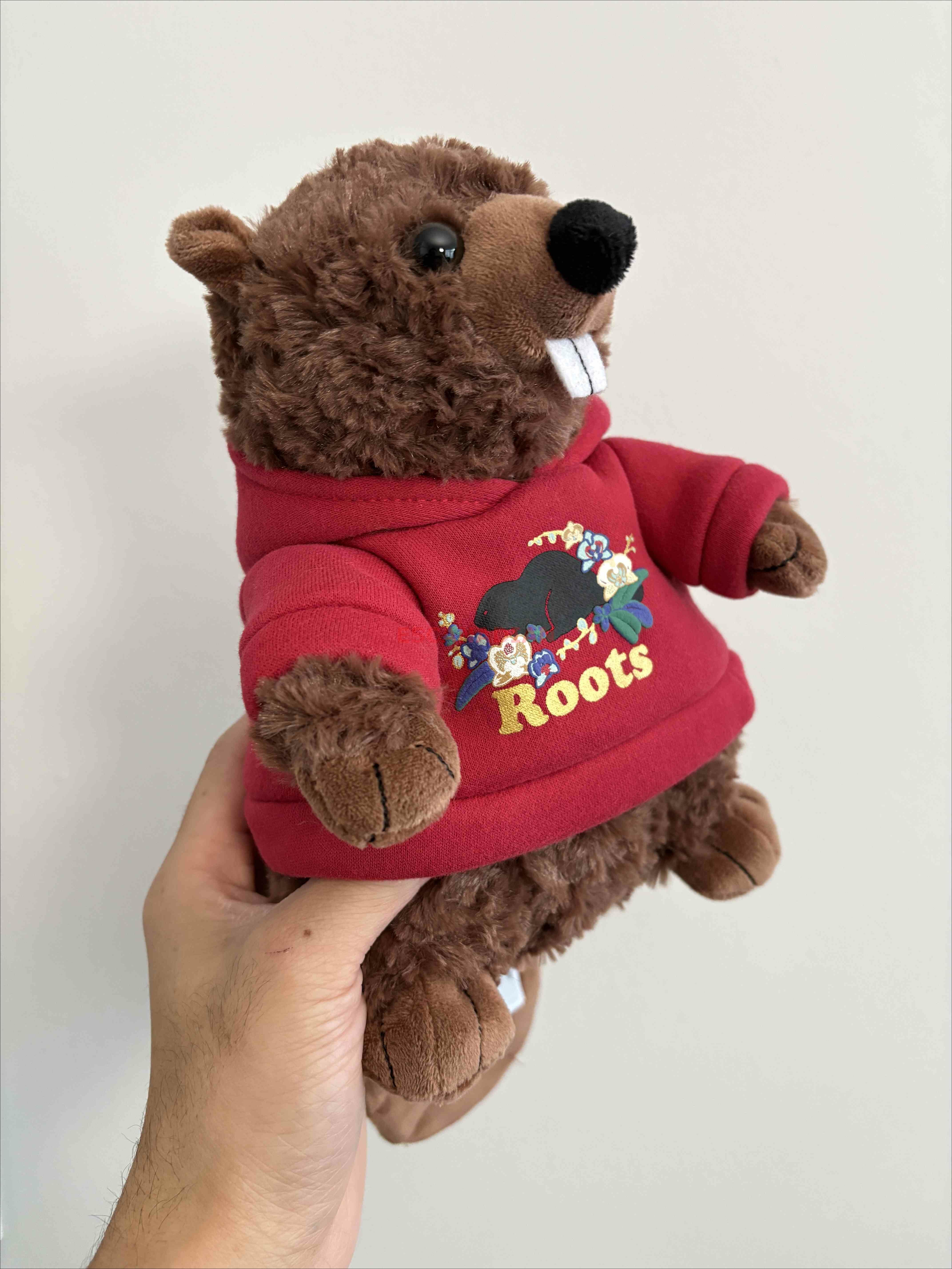 ROOTS 新年限定款 海狸寶寶