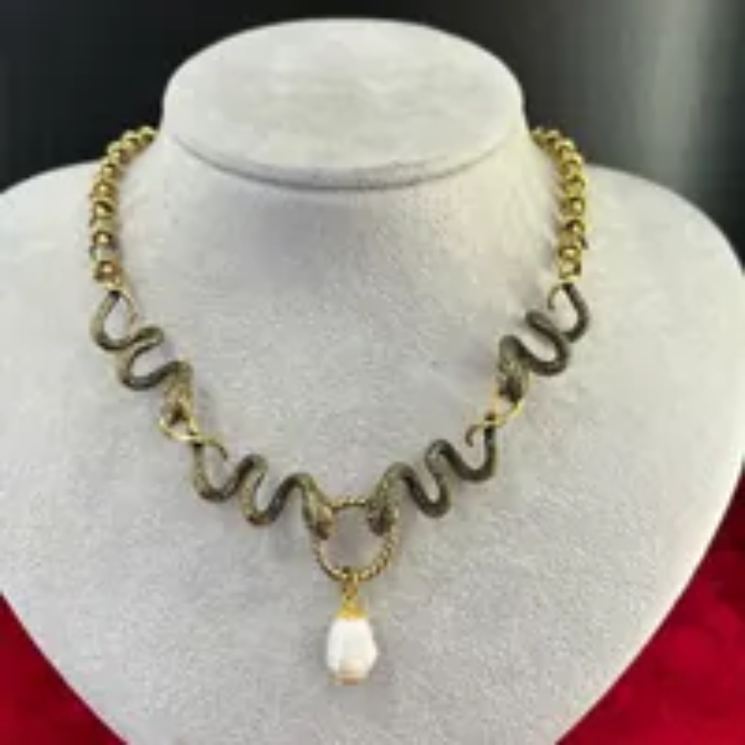 1MZ0712-024 全新意大利復古風首飾 白石蛇型頸鏈 Gold (A-EU-E)