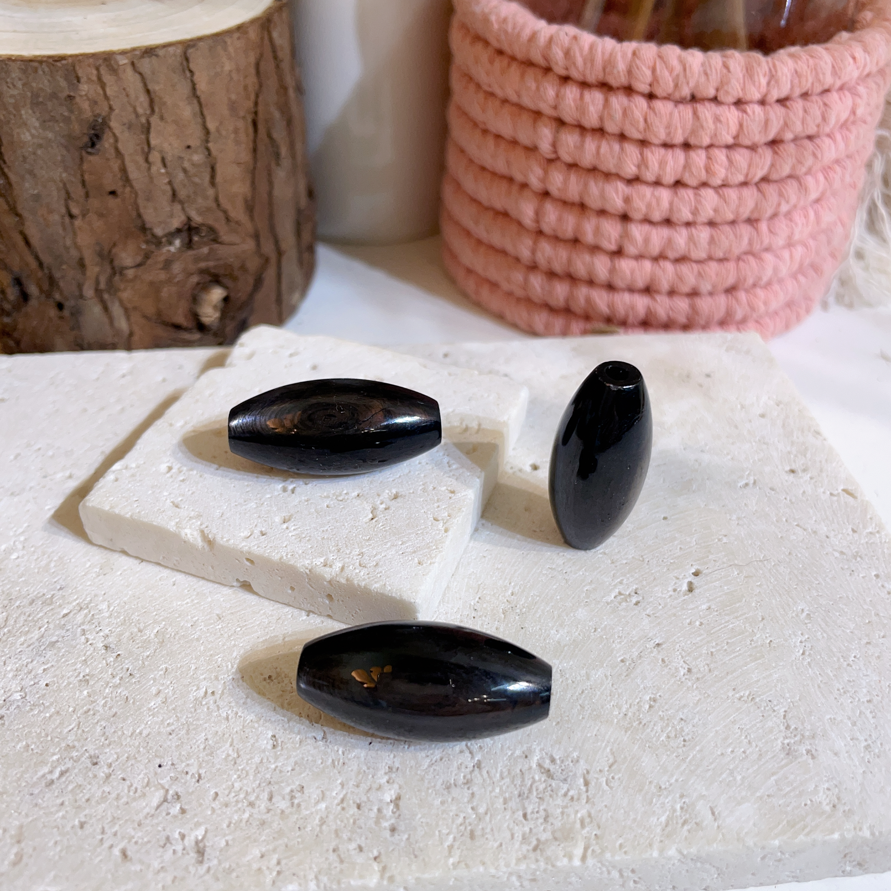 金運石長形珠 13mm