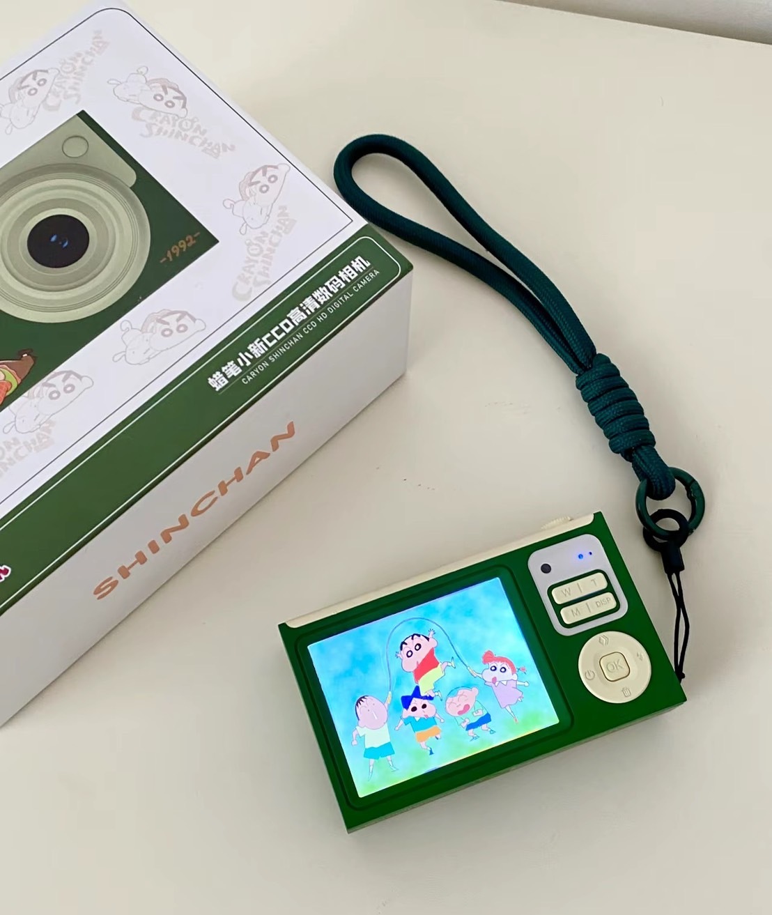 KTQ STORE ‧ Crayon Shinchan 蠟筆小新 TC300 普通數碼相機