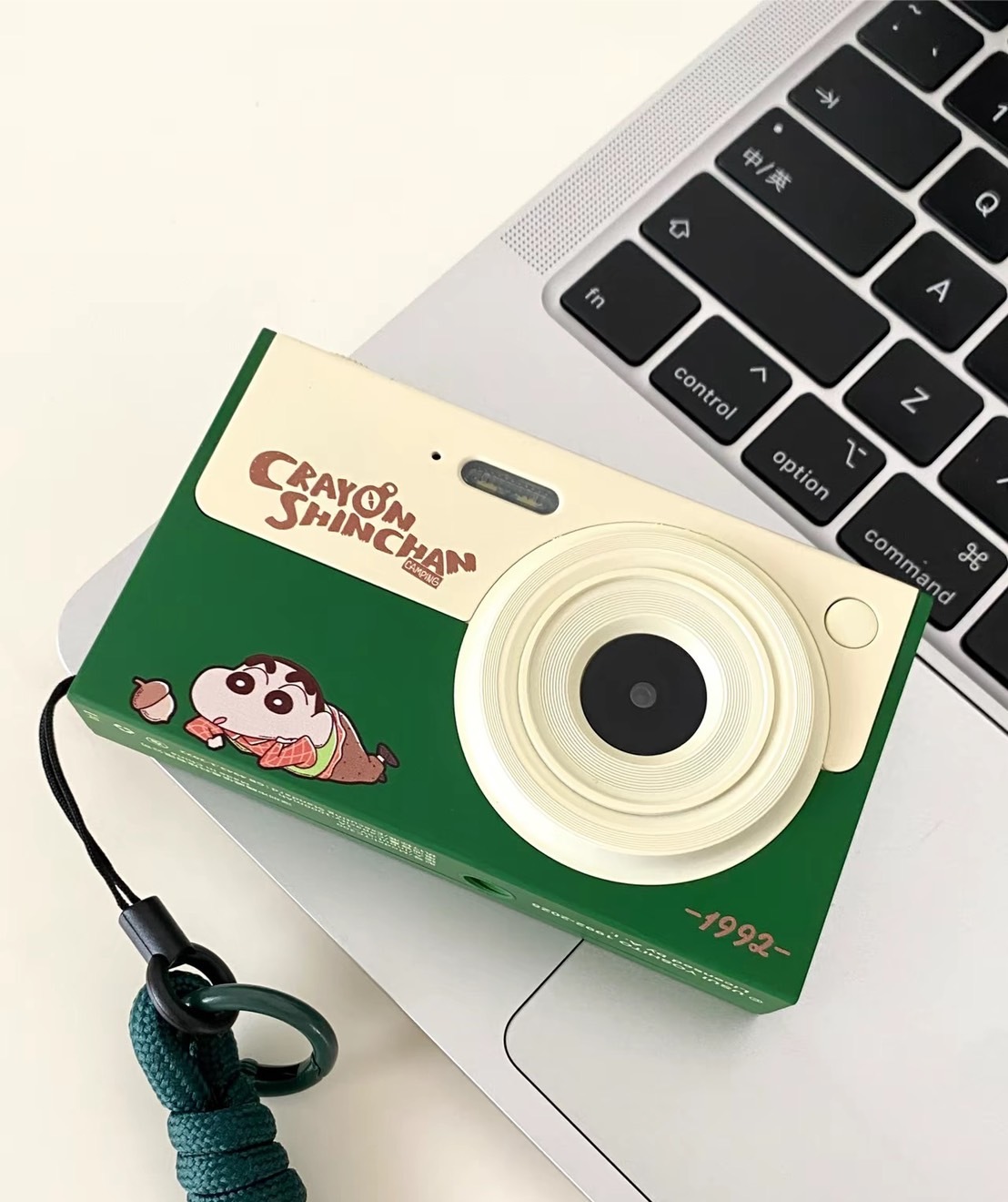 KTQ STORE ‧ Crayon Shinchan 蠟筆小新 TC300 普通數碼相機