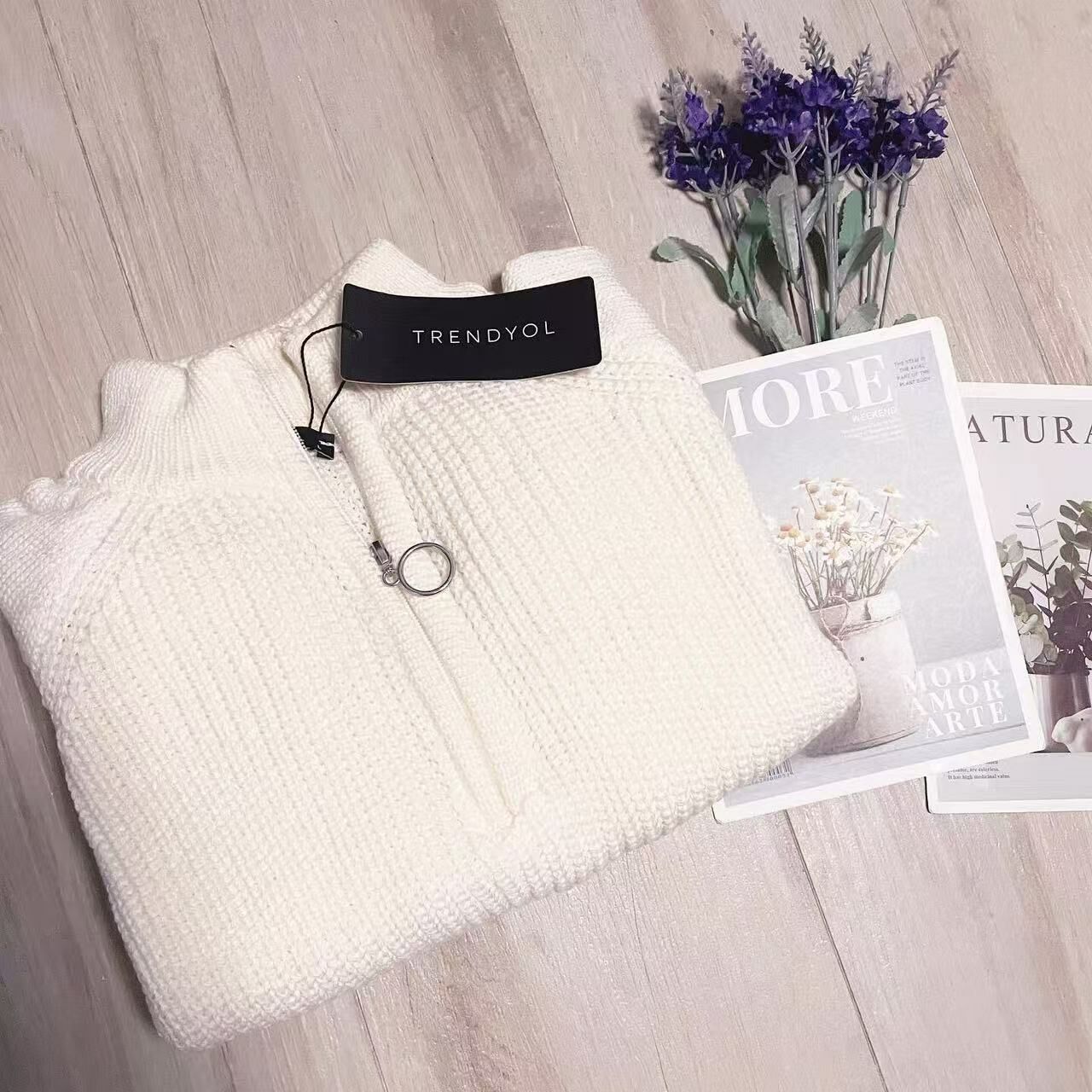 TRENDYOL ECRU JUMPER