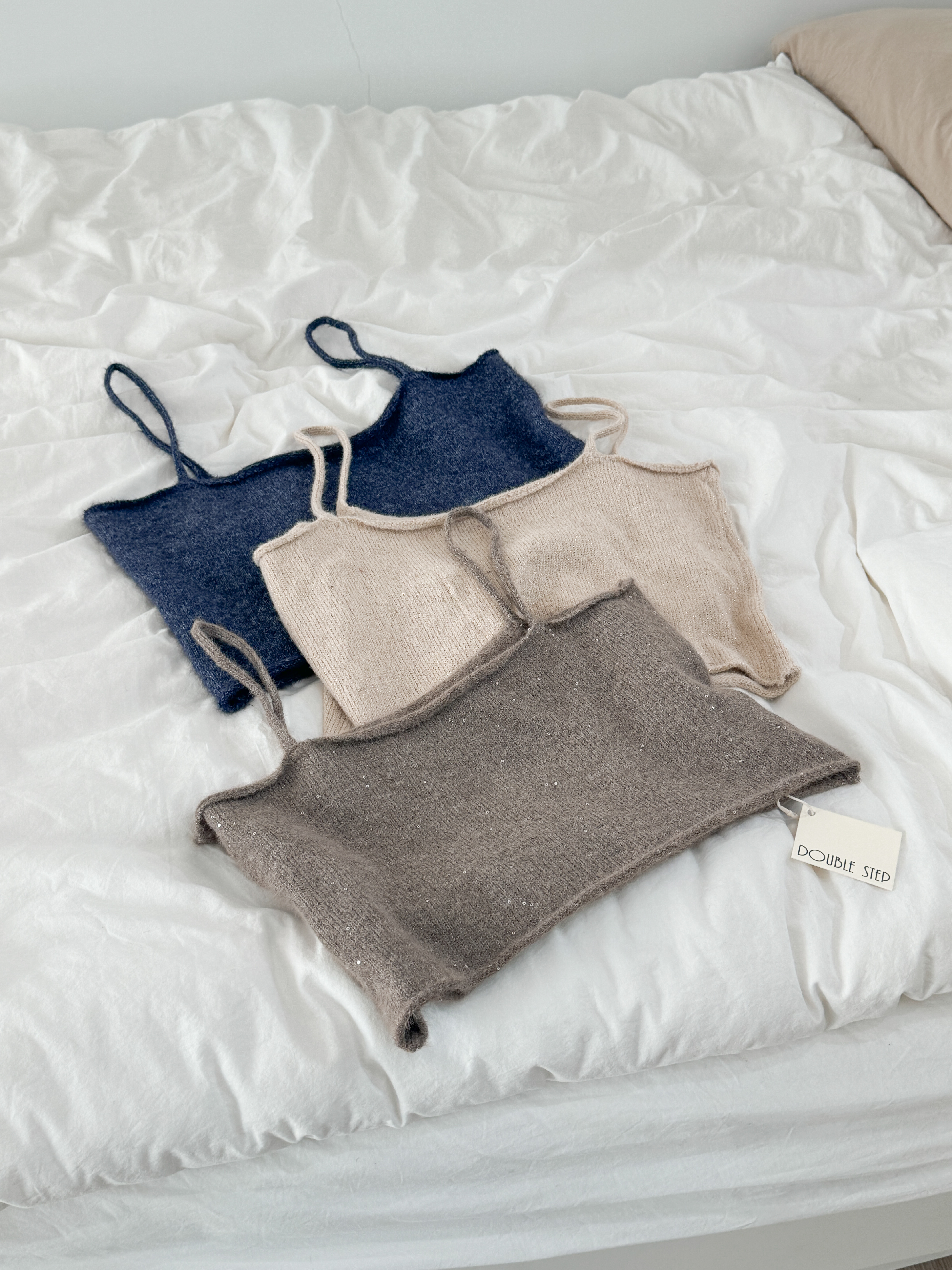 閃閃貂毛吊帶針織罩衣 - TT44398