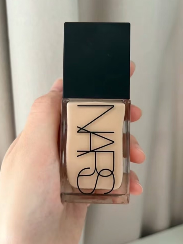 NARS 超方瓶 L2 自然白皙色