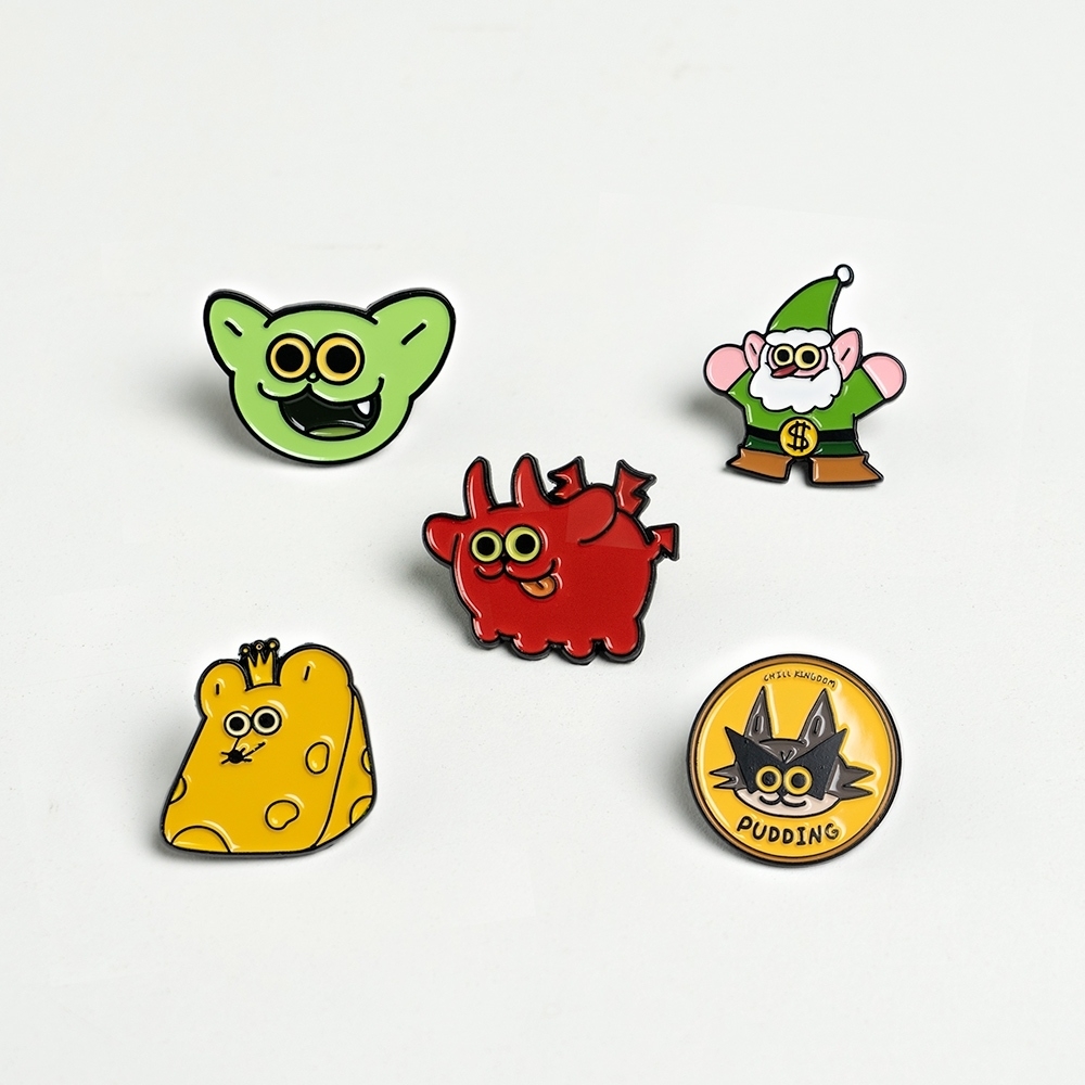 CHILL KINGDOM 金屬徽章