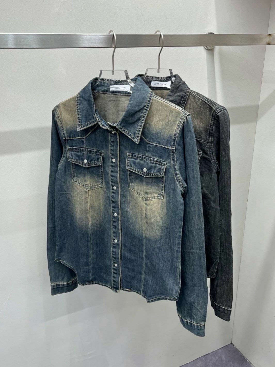 洗水牛仔長袖恤衫 Million-014S