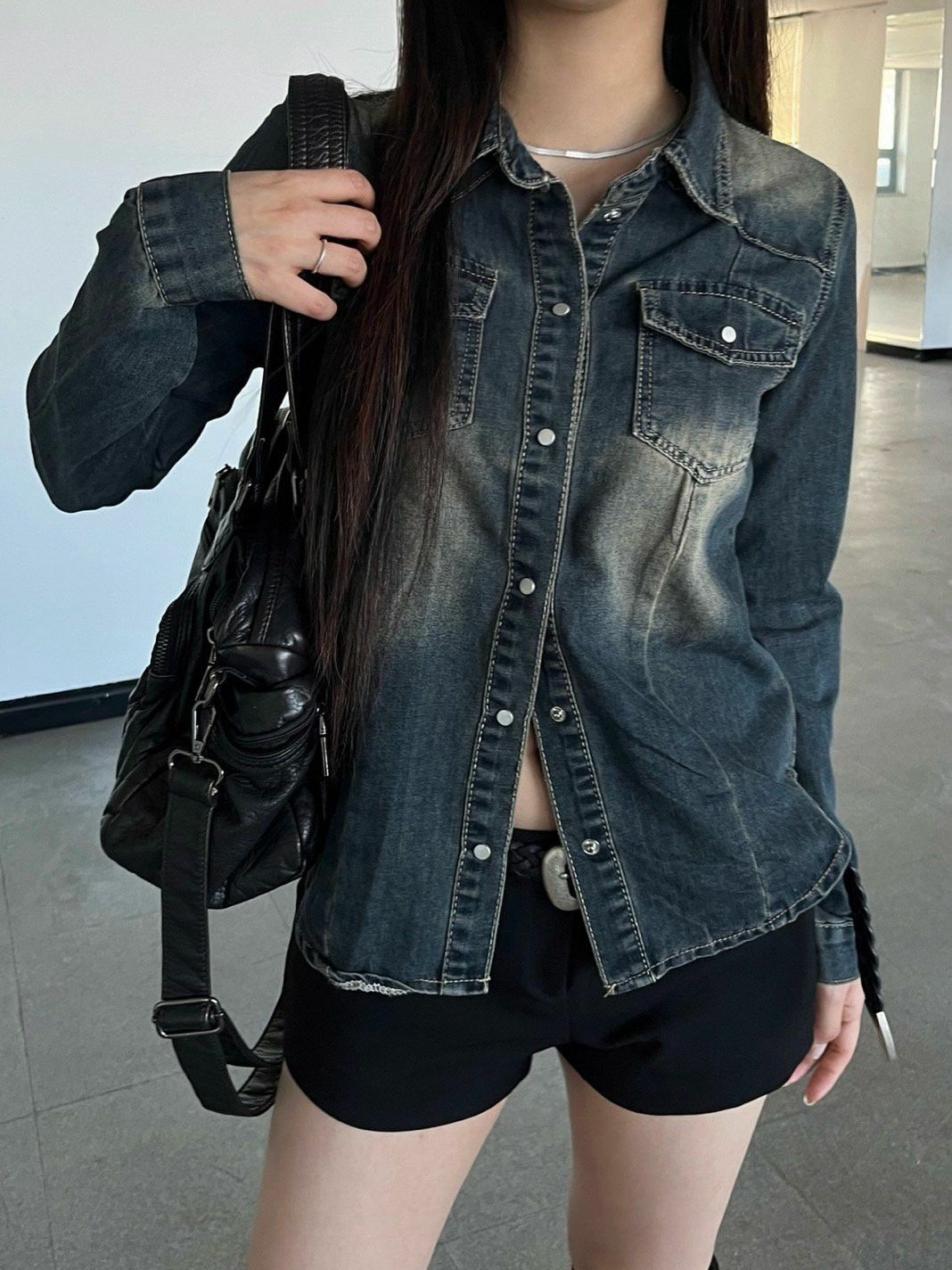 洗水牛仔長袖恤衫 Million-014S