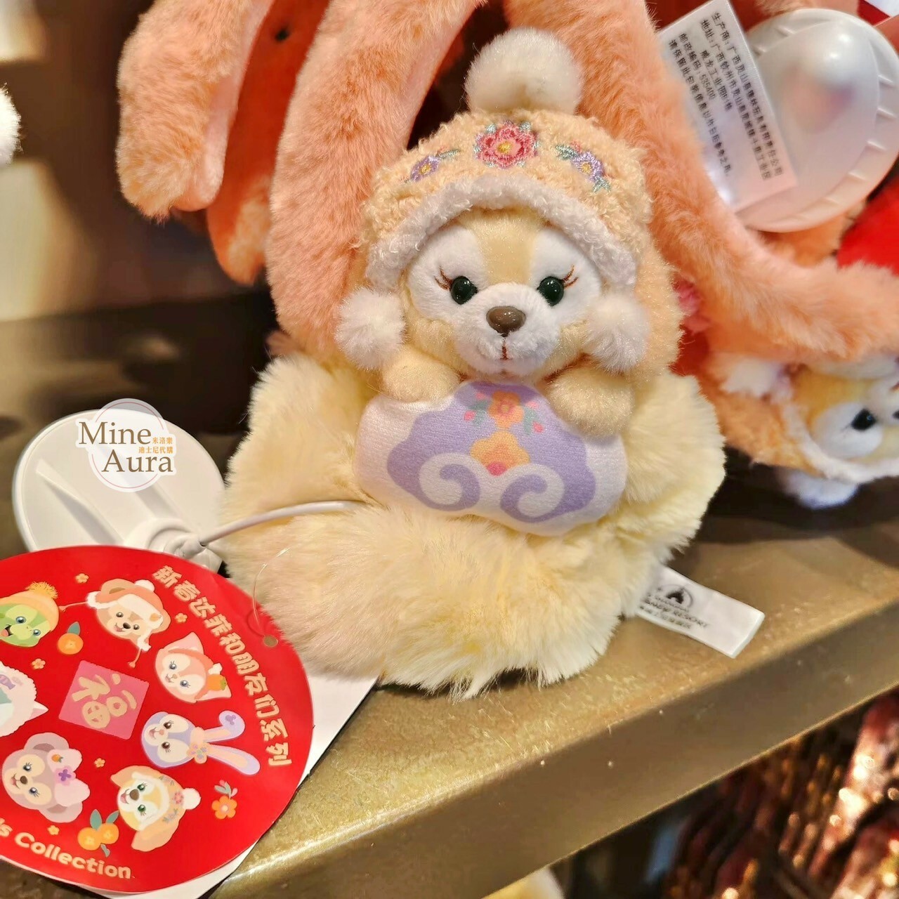 (限時特價) 2025 新春限定 達菲 Duffy 與好友們 可琦安 餅乾 CookieAnn 絨毛造型 毛毛 髮束 大腸圈 髮飾 -上海迪士尼樂園