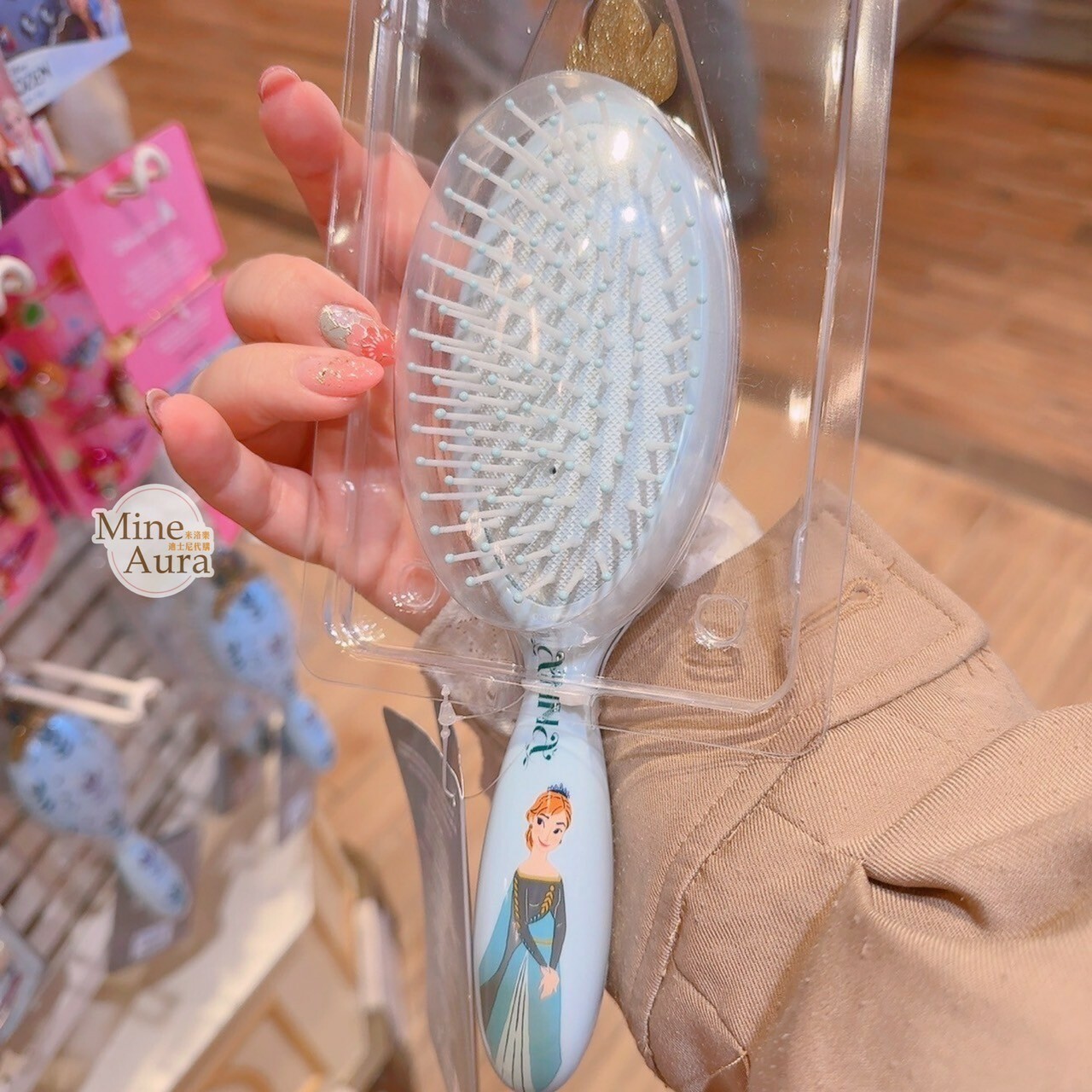 冰雪奇緣 Frozen 圖騰圖案 立體造型 梳子 美髮梳 -香港迪士尼樂園
