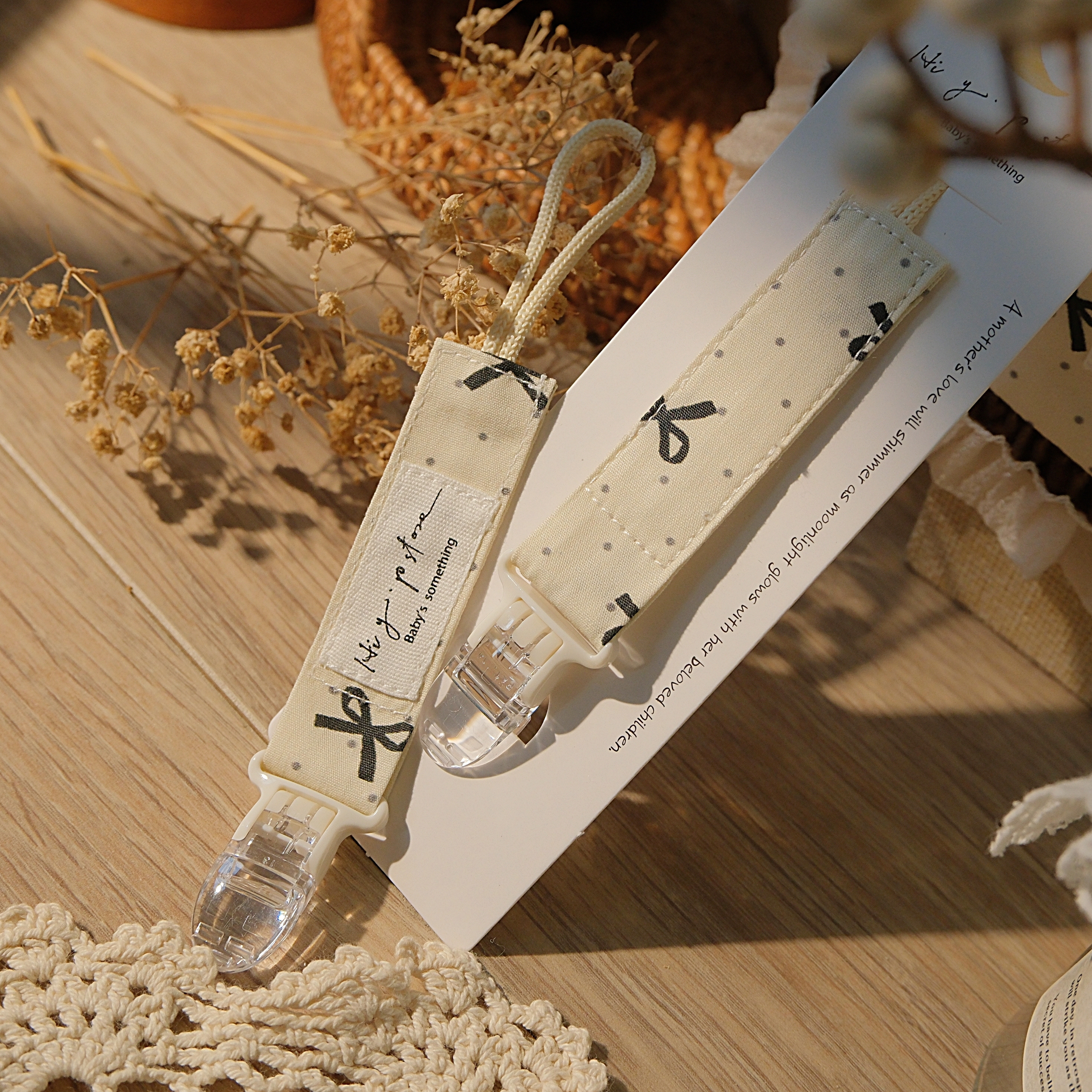 Hi Y.P store-短版鱷魚夾-點點蝴蝶結