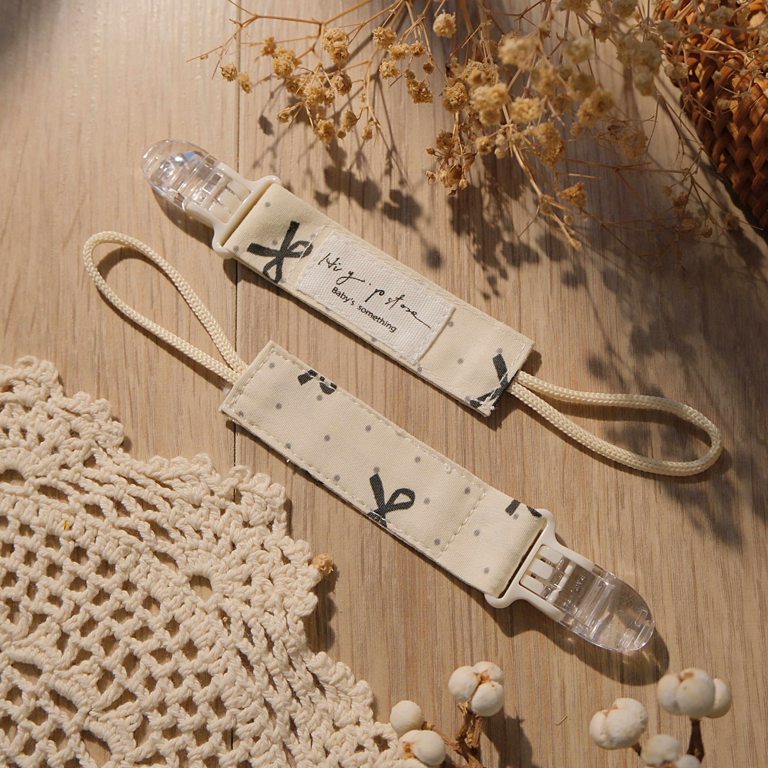 Hi Y.P store-短版鱷魚夾-點點蝴蝶結