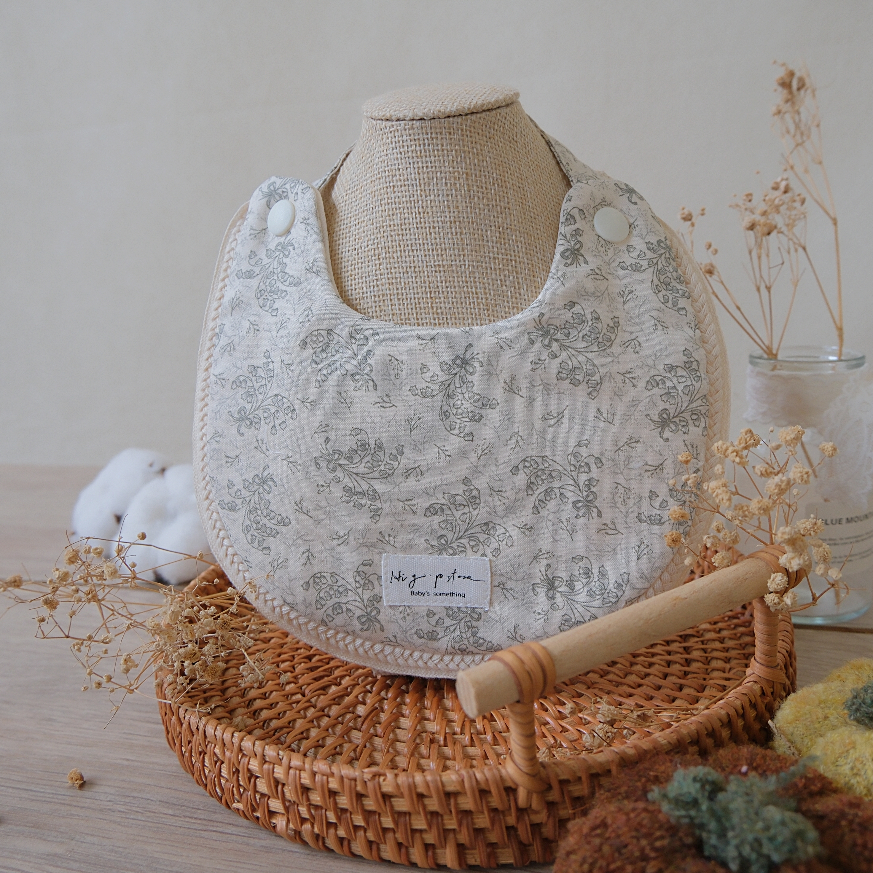 Hi Y.P store-手作圍兜-墨綠風鈴