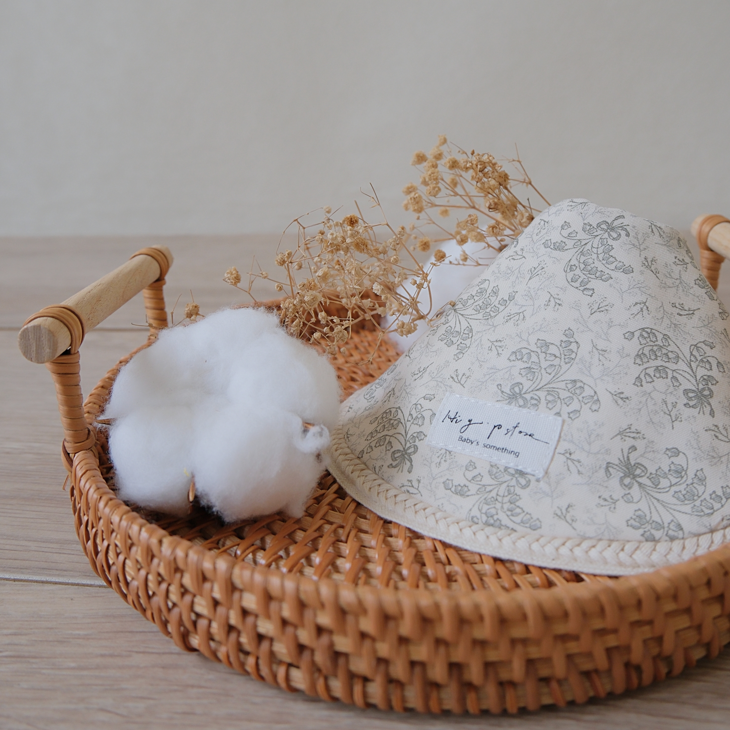 Hi Y.P store-手作圍兜-墨綠風鈴