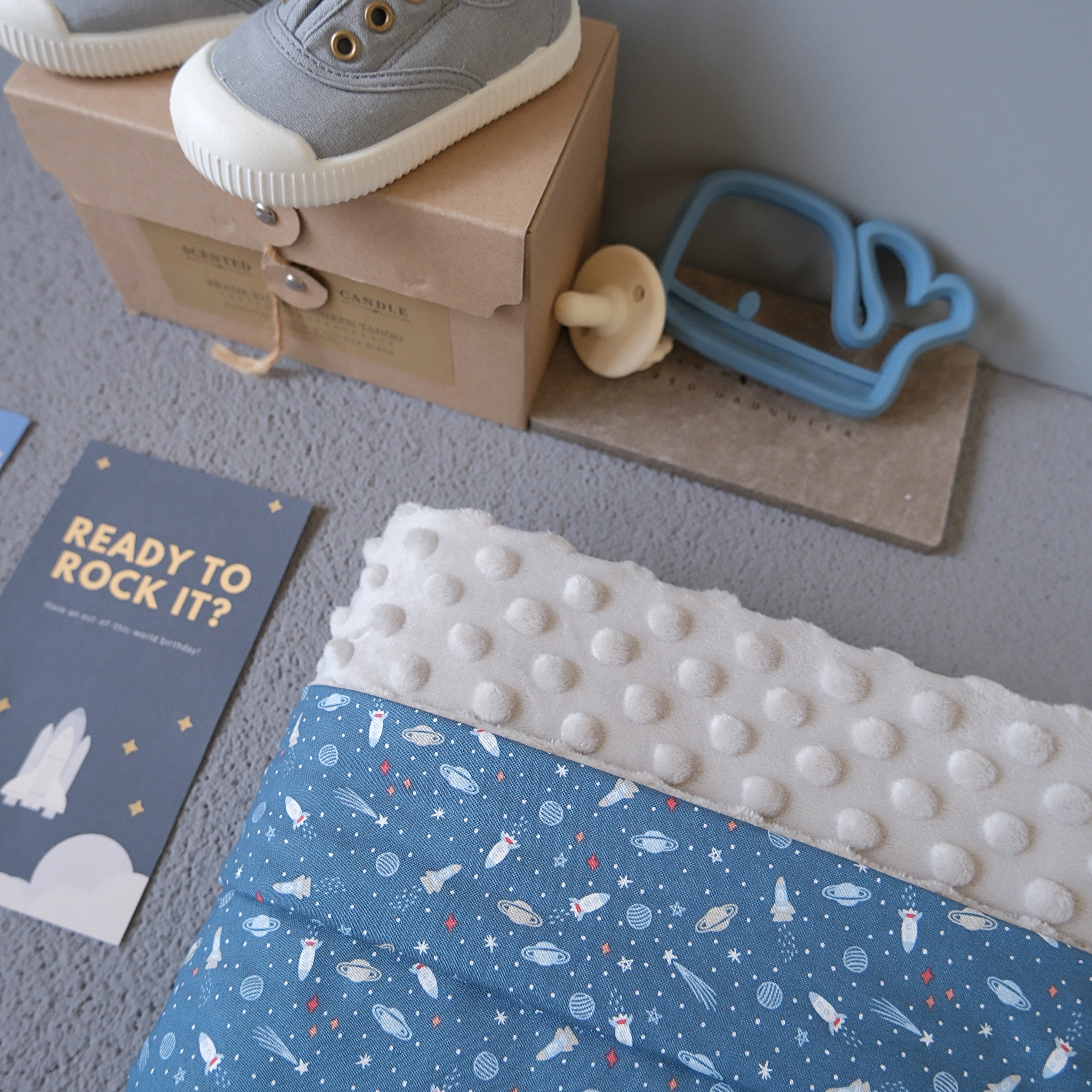 Hi Y.P store-舒眠毯-星空火箭