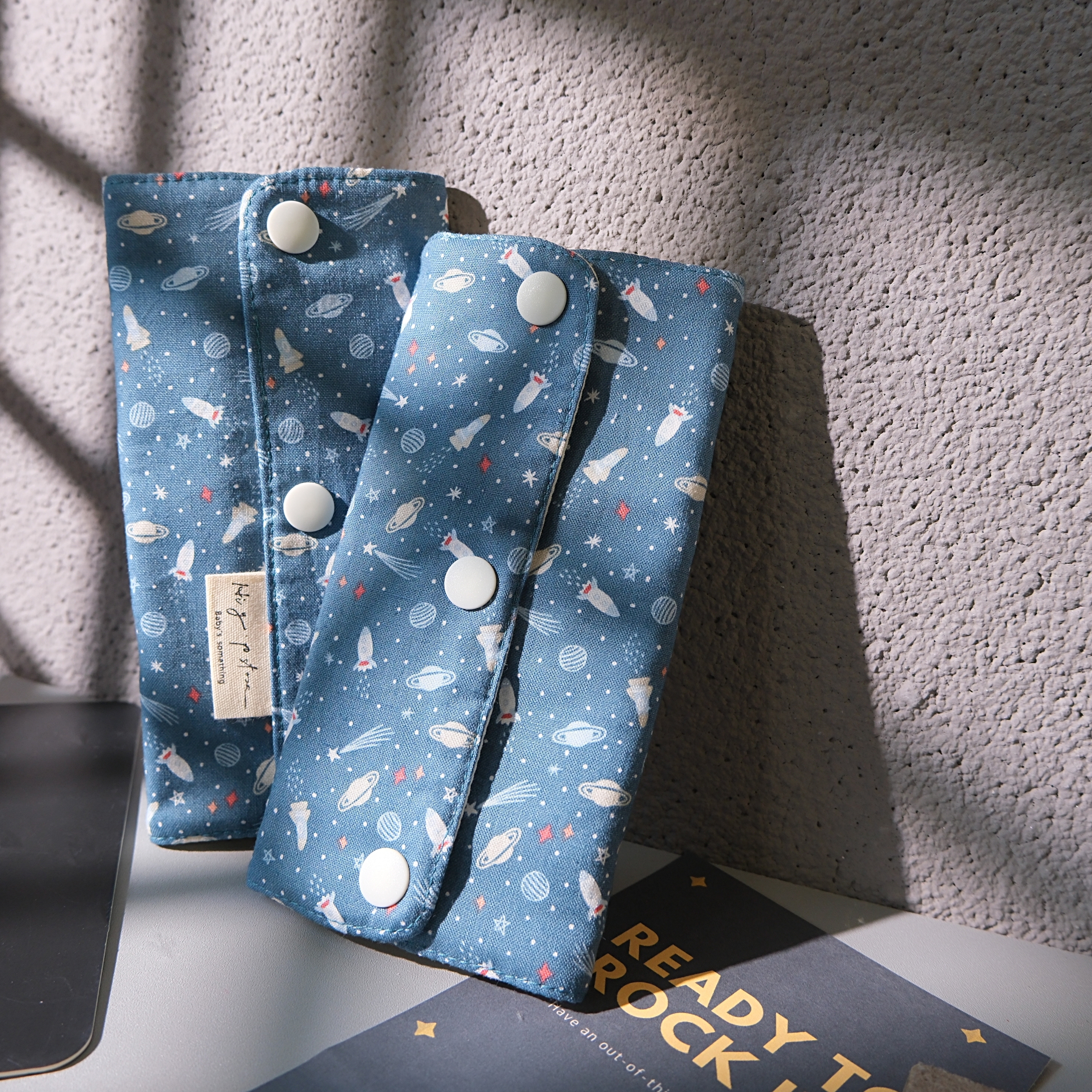 Hi Y.P store-揹巾口水套-星空火箭