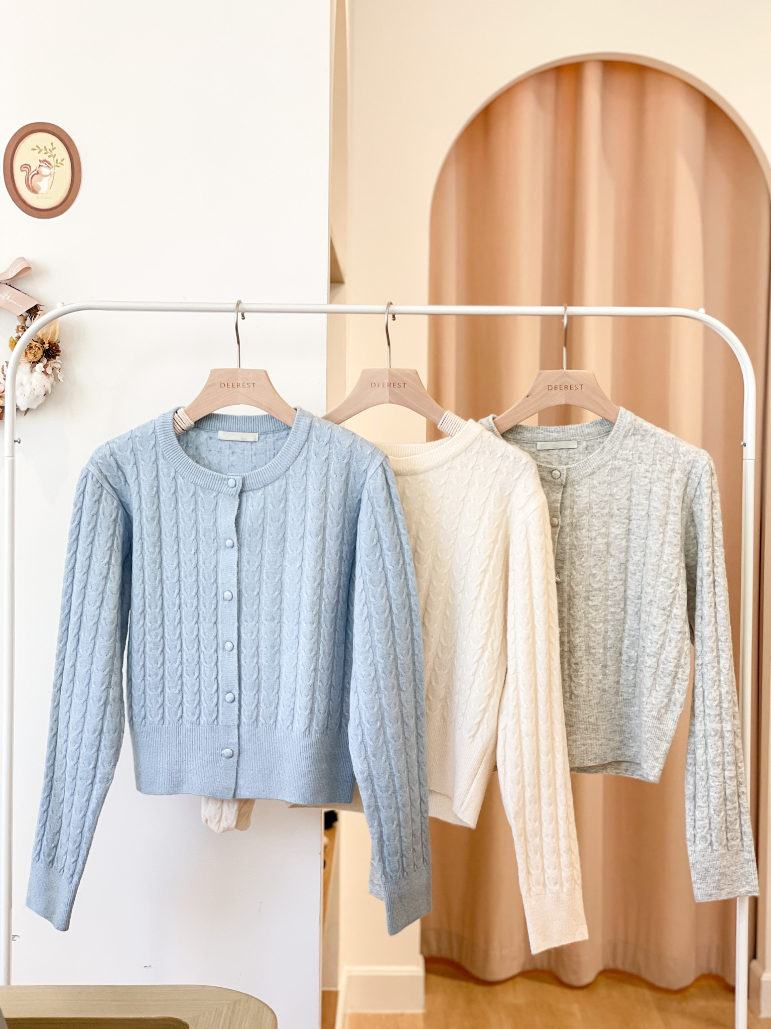 JK219 Cable Knit Cardigan