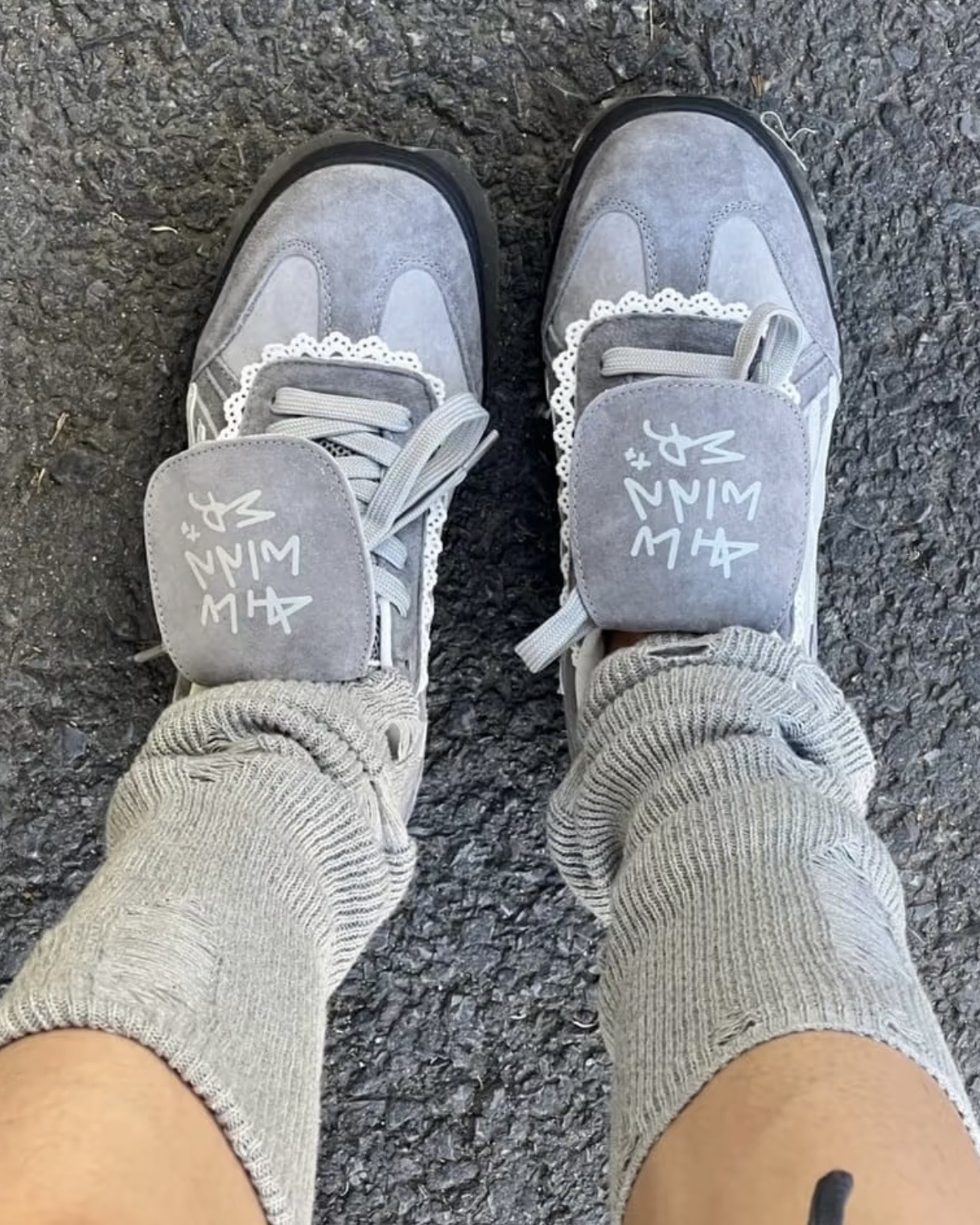 #預購 Killwinner 德訓鞋 限時代購 張員瑛同款  緞帶蝴蝶結 蕾絲灰